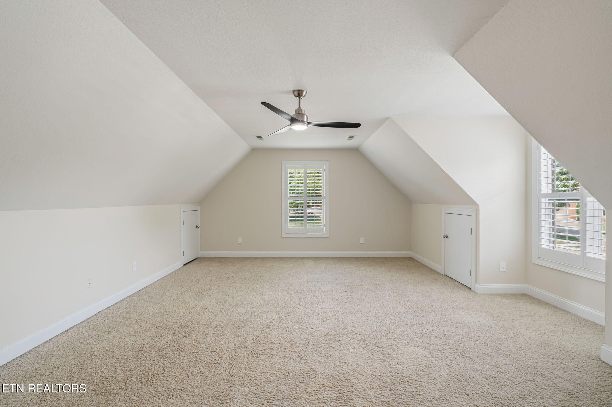 1724 Evening Shade Lane Knoxville TN 37919