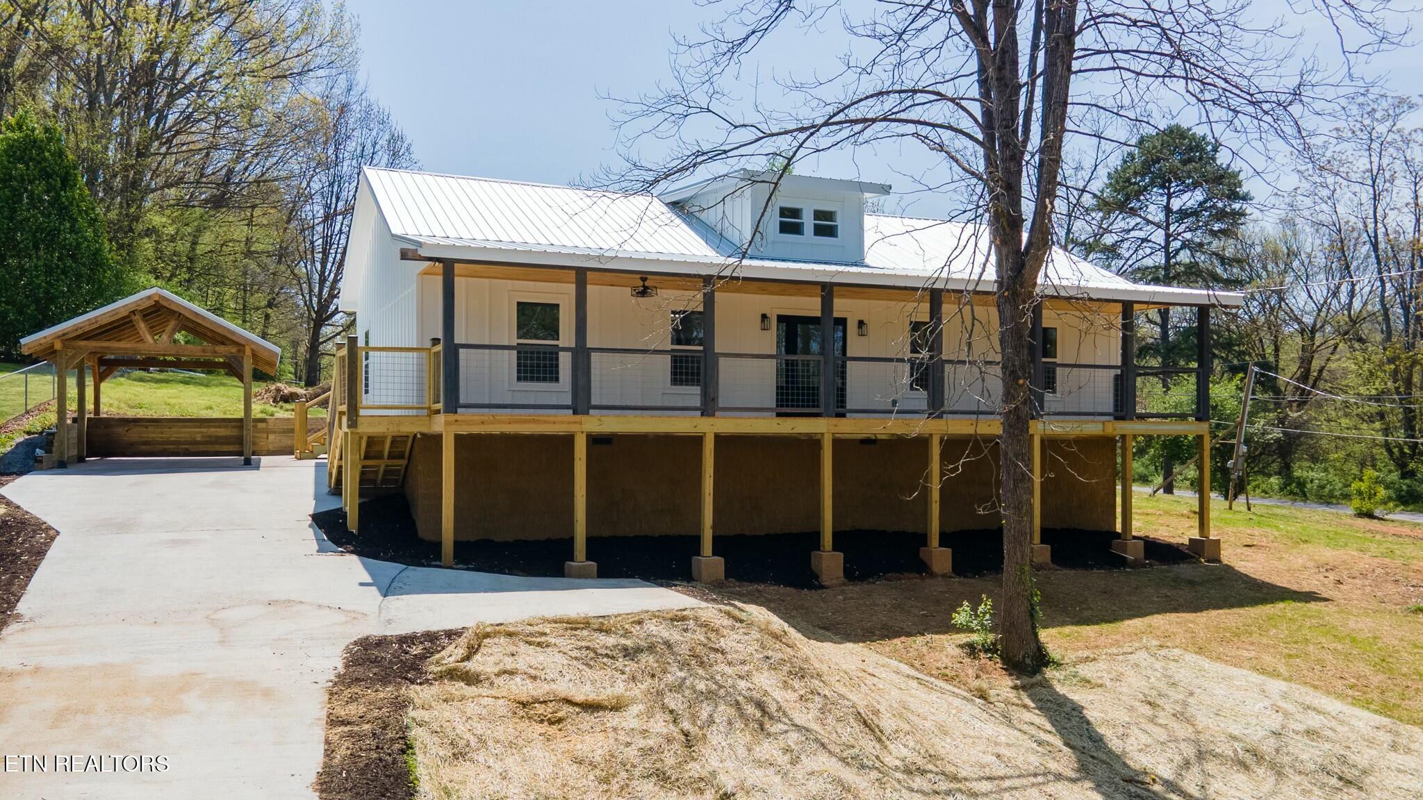 1909 Pine View Drive New Market TN 37820