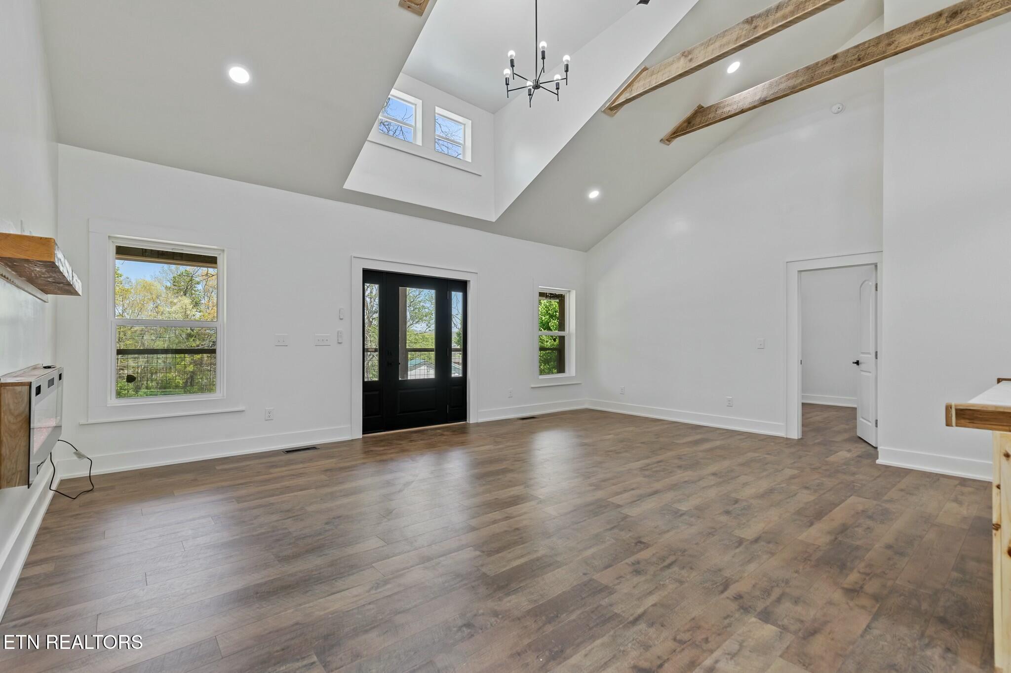 1909 Pine View Drive New Market TN 37820