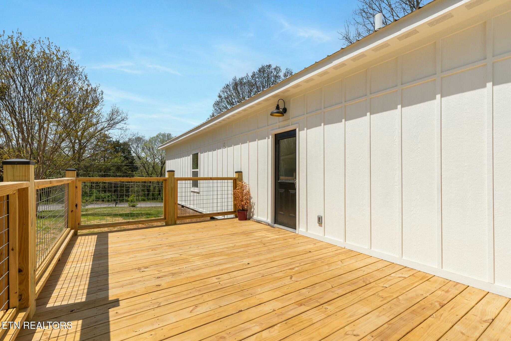 1909 Pine View Drive New Market TN 37820