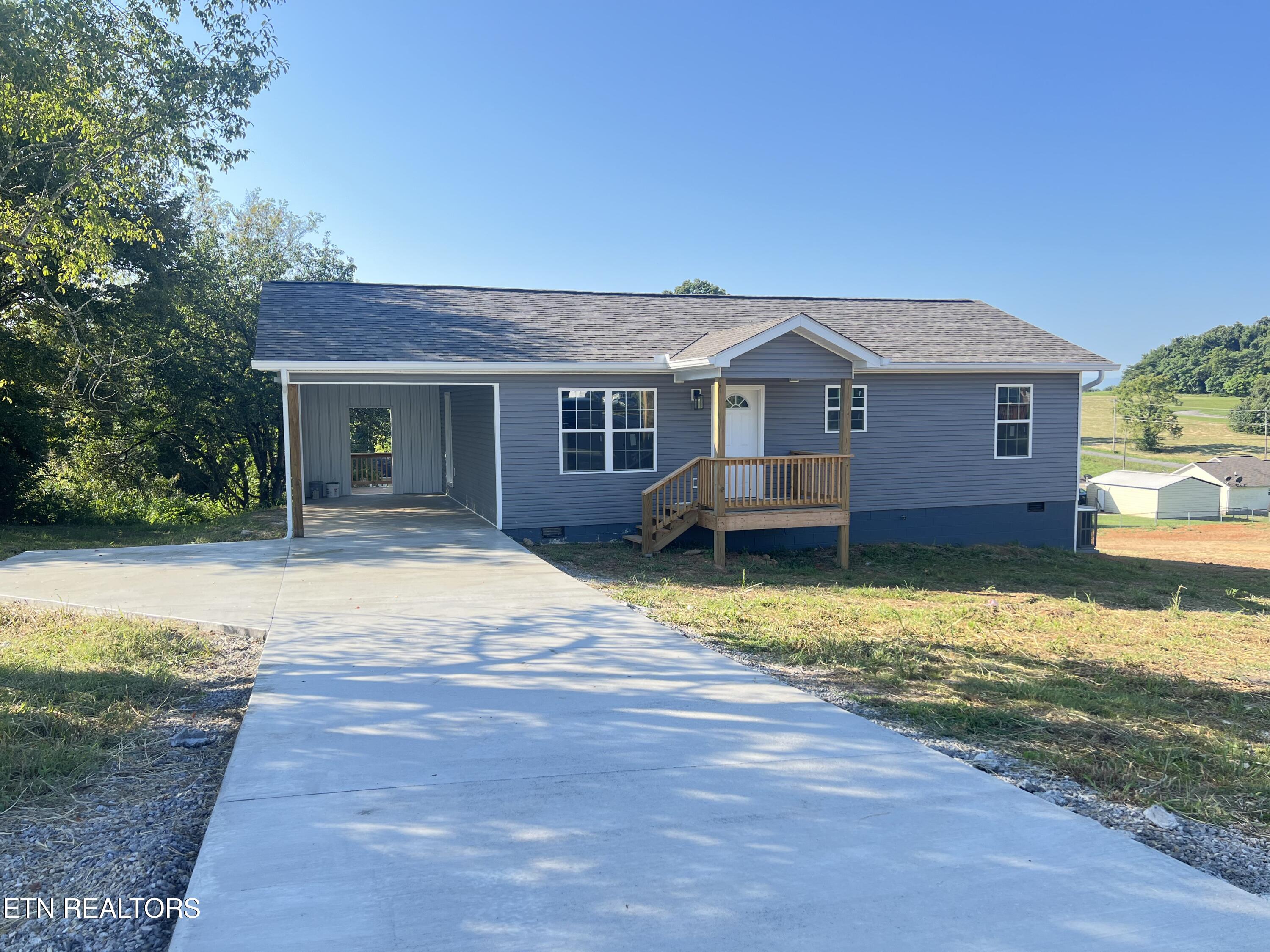 1713 Corral Lane Dandridge TN 37725