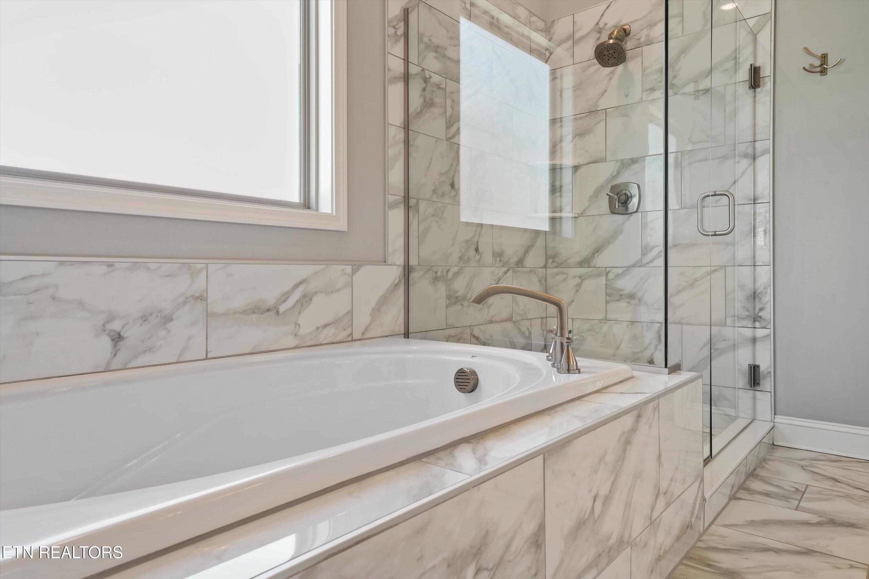 1411 Ridge Climber Road Knoxville TN 37922