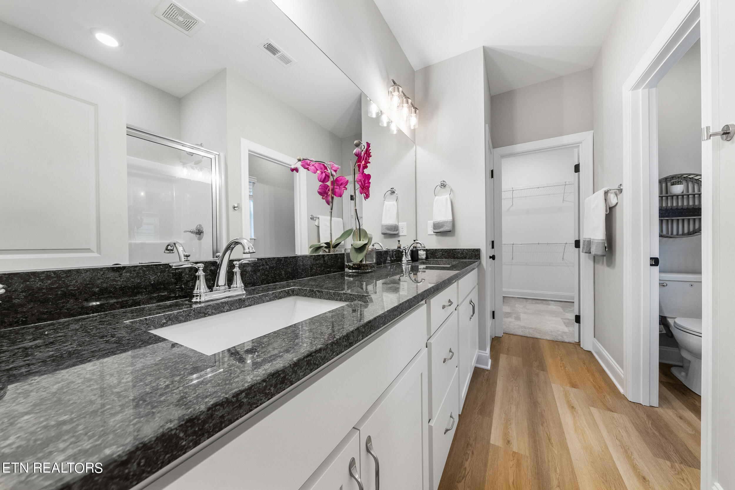 1519 Spring Berry Lane Knoxville TN 37924
