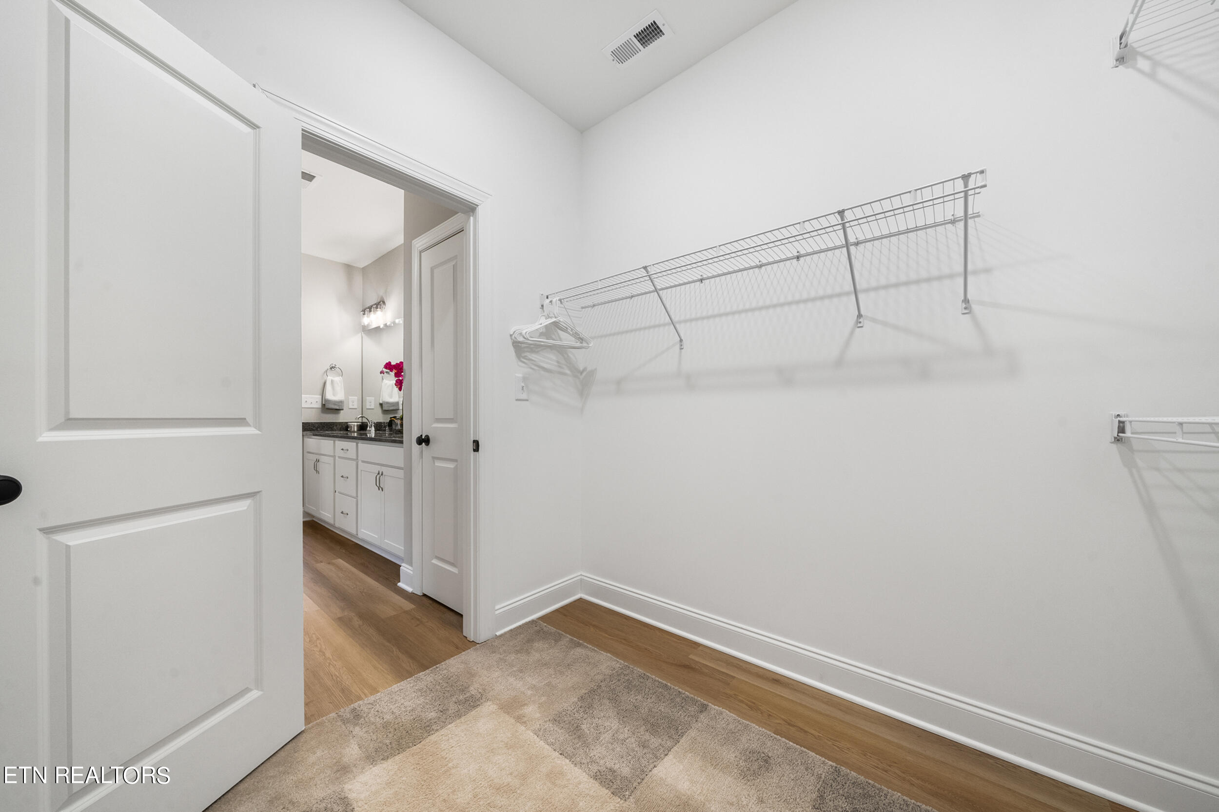 1519 Spring Berry Lane Knoxville TN 37924
