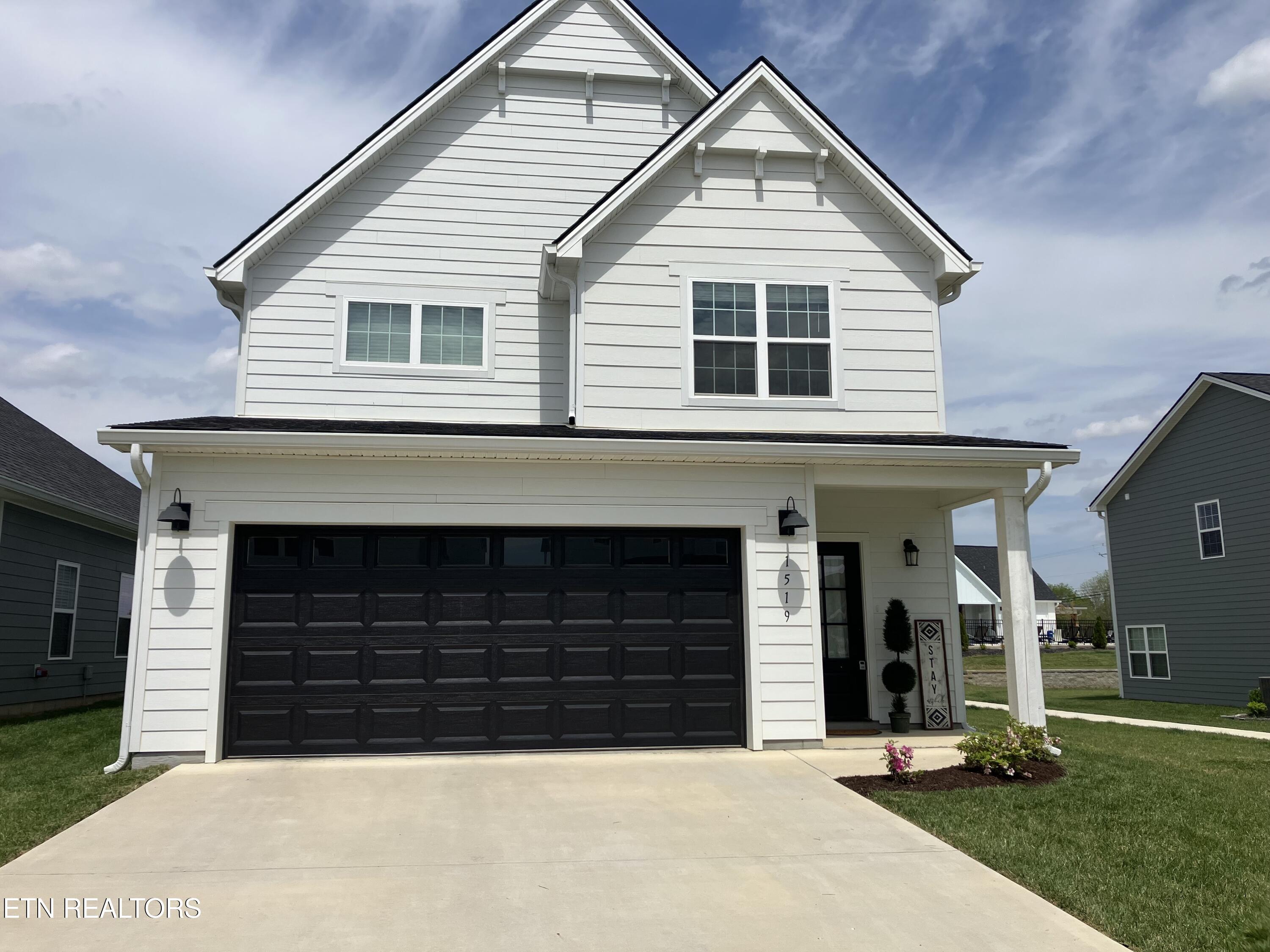 1519 Spring Berry Lane Knoxville TN 37924