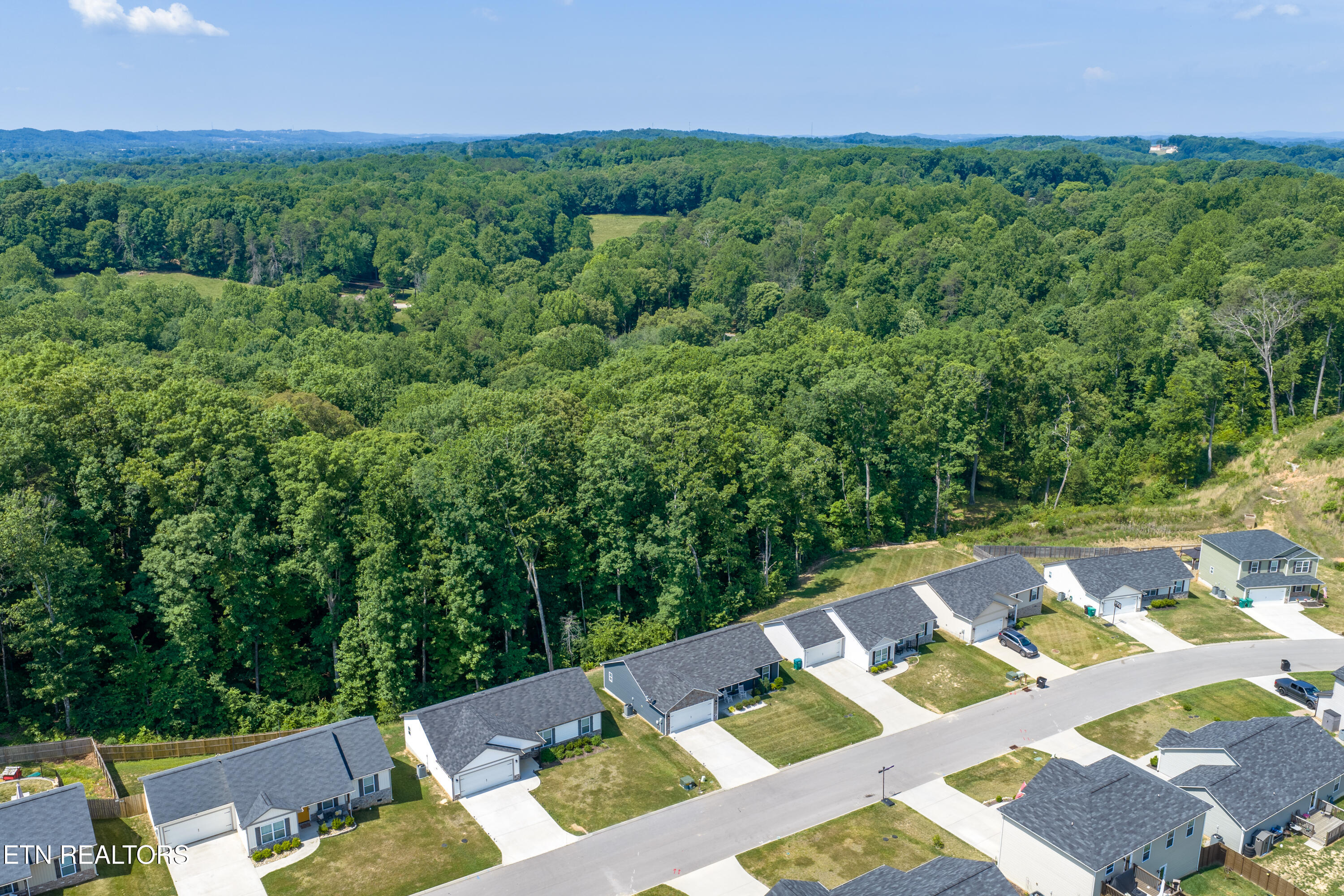 3331 Townsend Park Lane Powell TN 37849