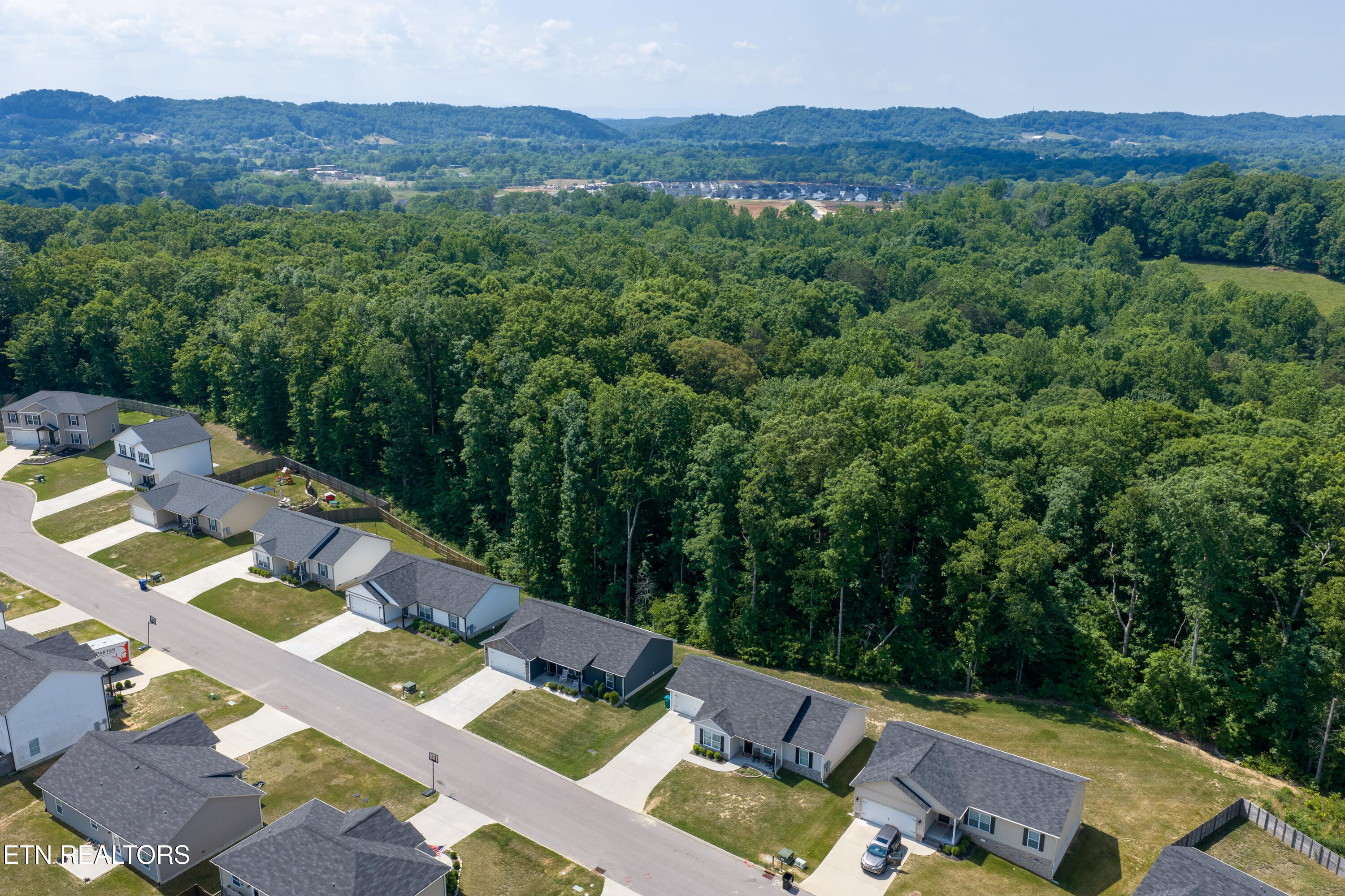 3331 Townsend Park Lane Powell TN 37849