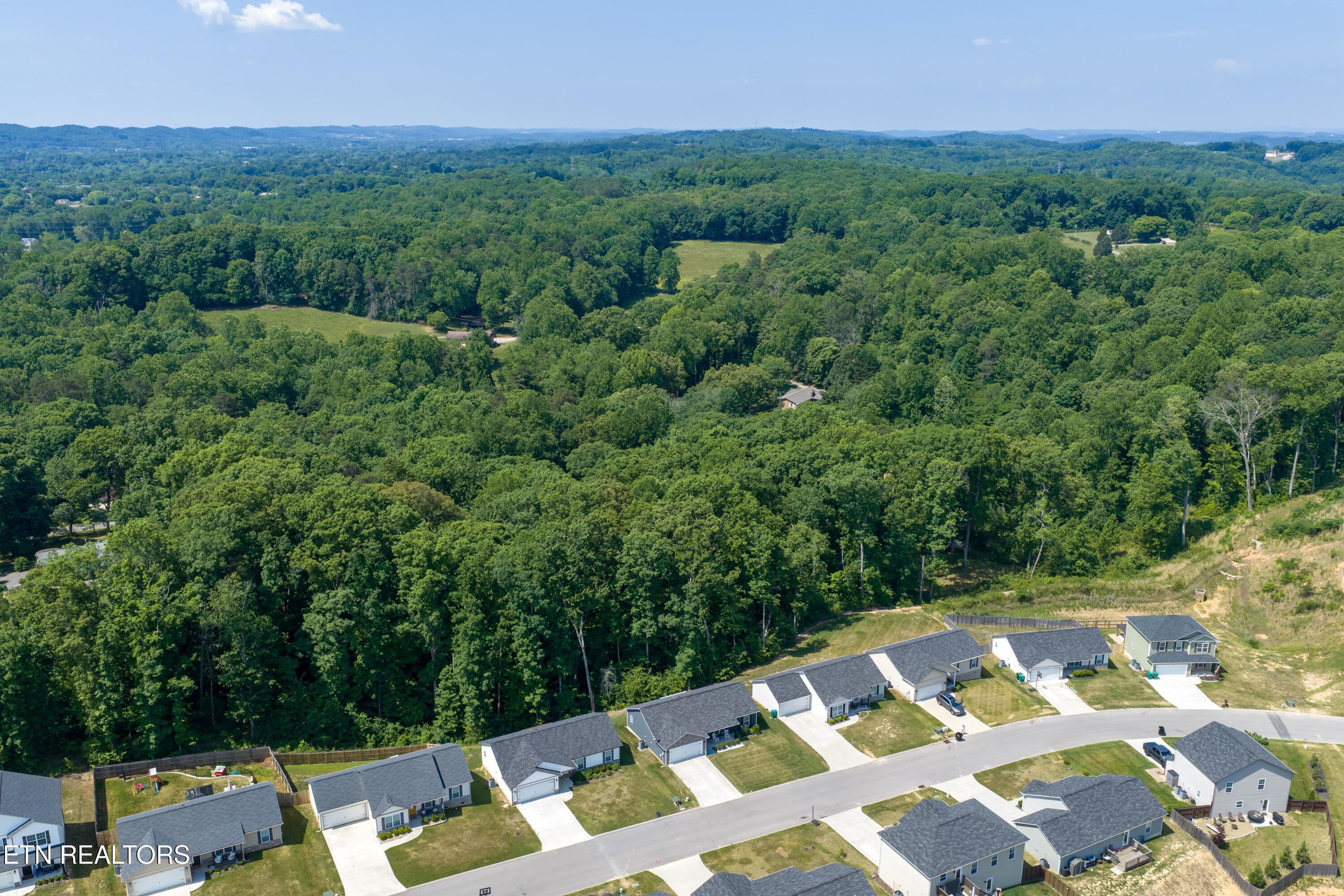 3331 Townsend Park Lane Powell TN 37849