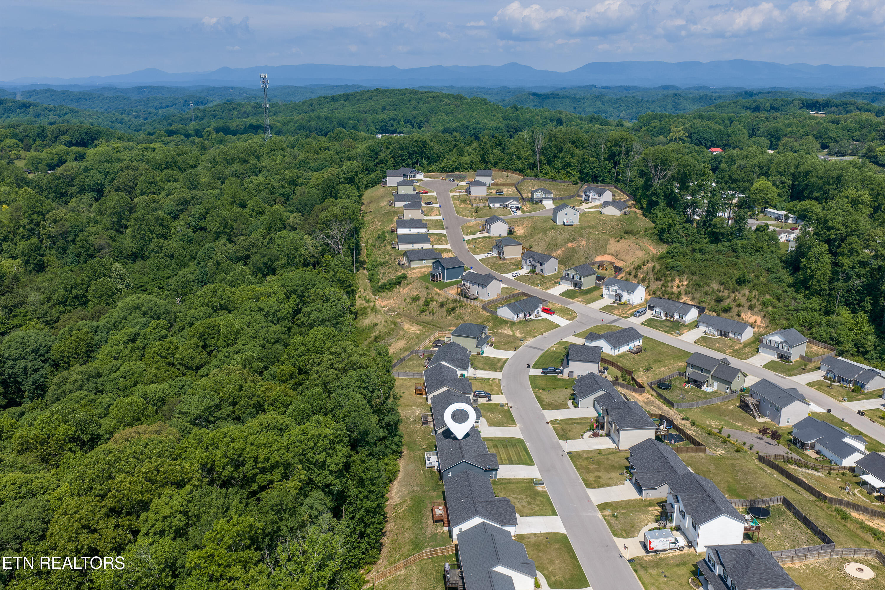 3331 Townsend Park Lane Powell TN 37849
