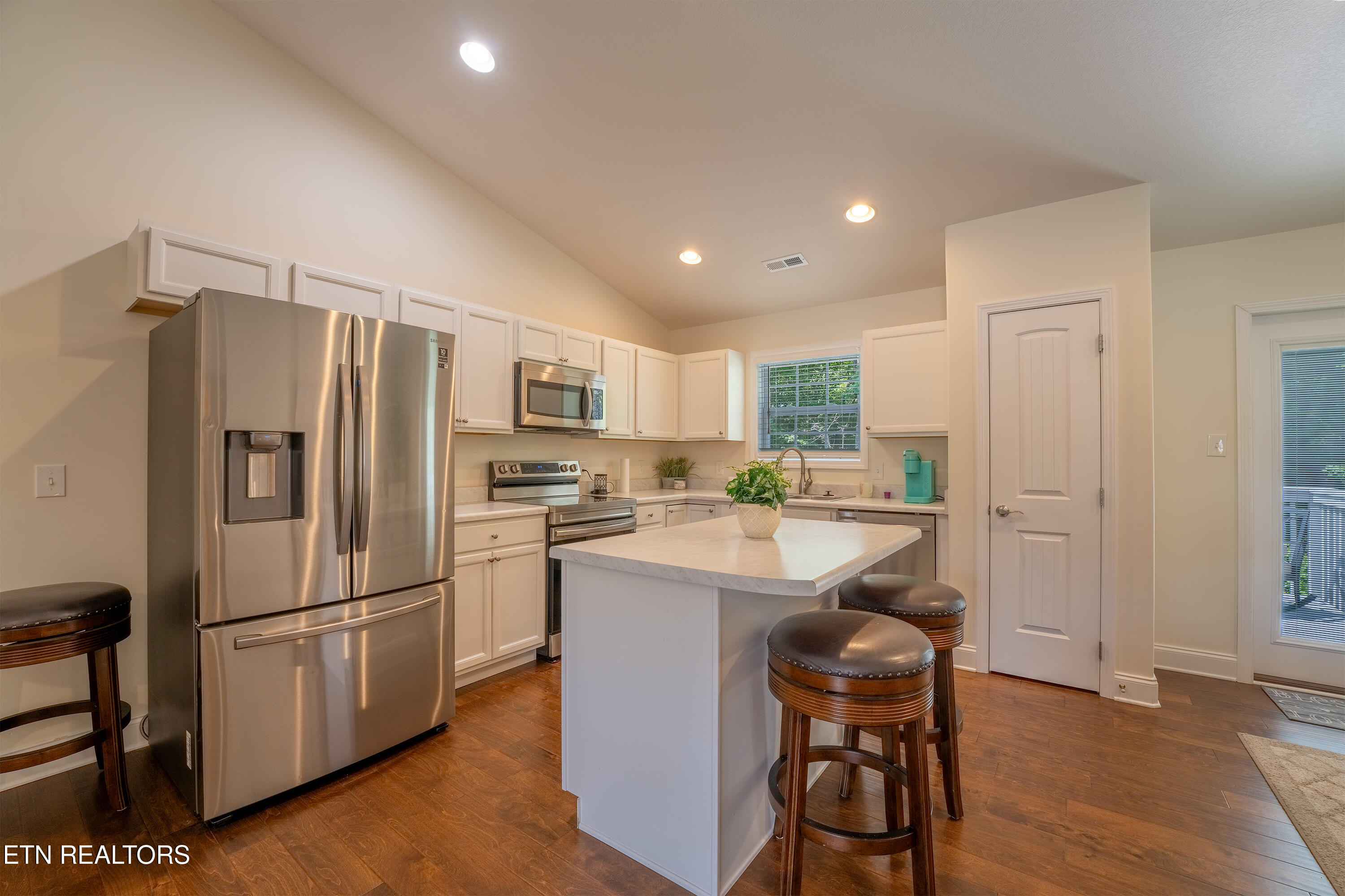 3331 Townsend Park Lane Powell TN 37849