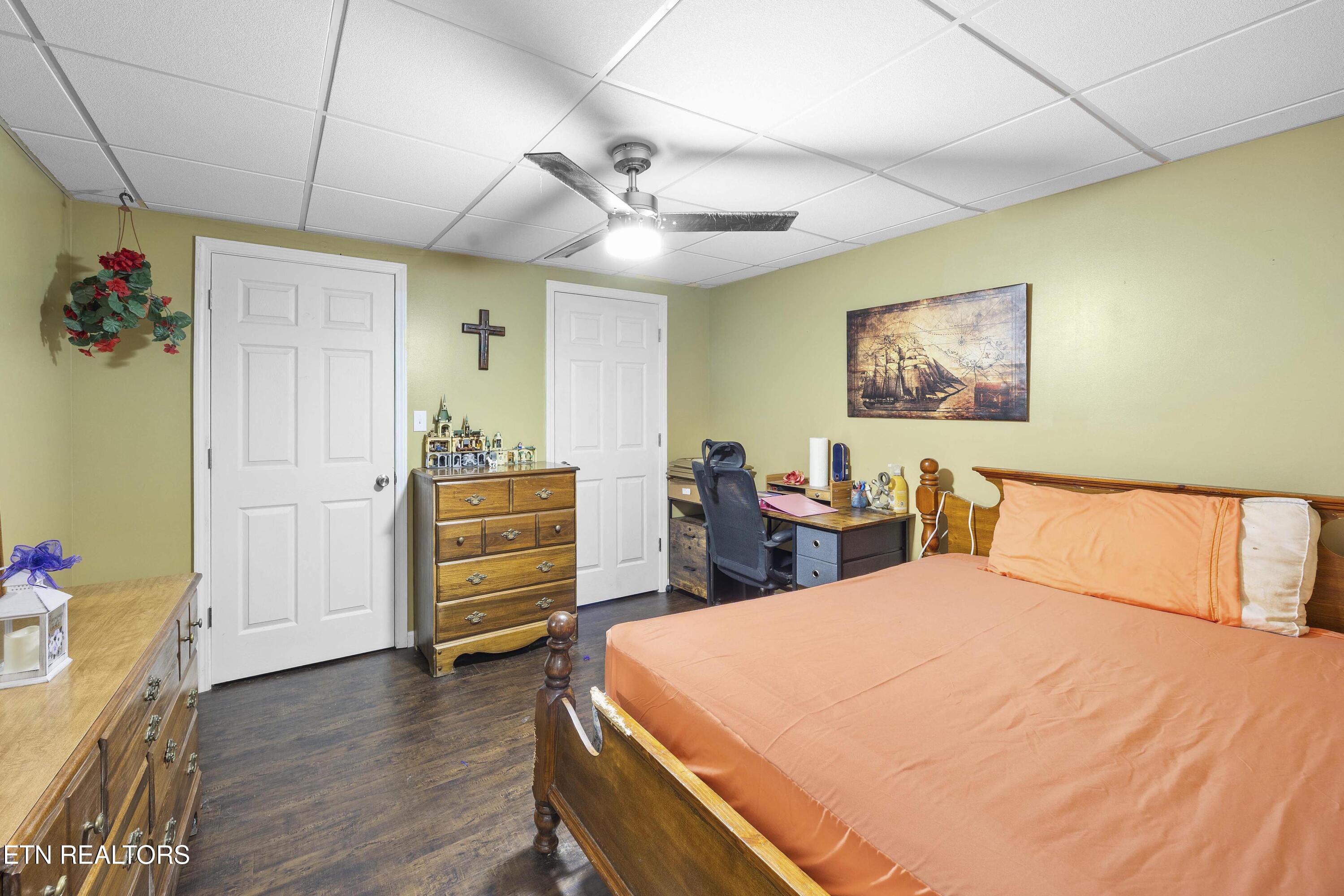 364 Orchard Valley Drive Harriman TN 37748