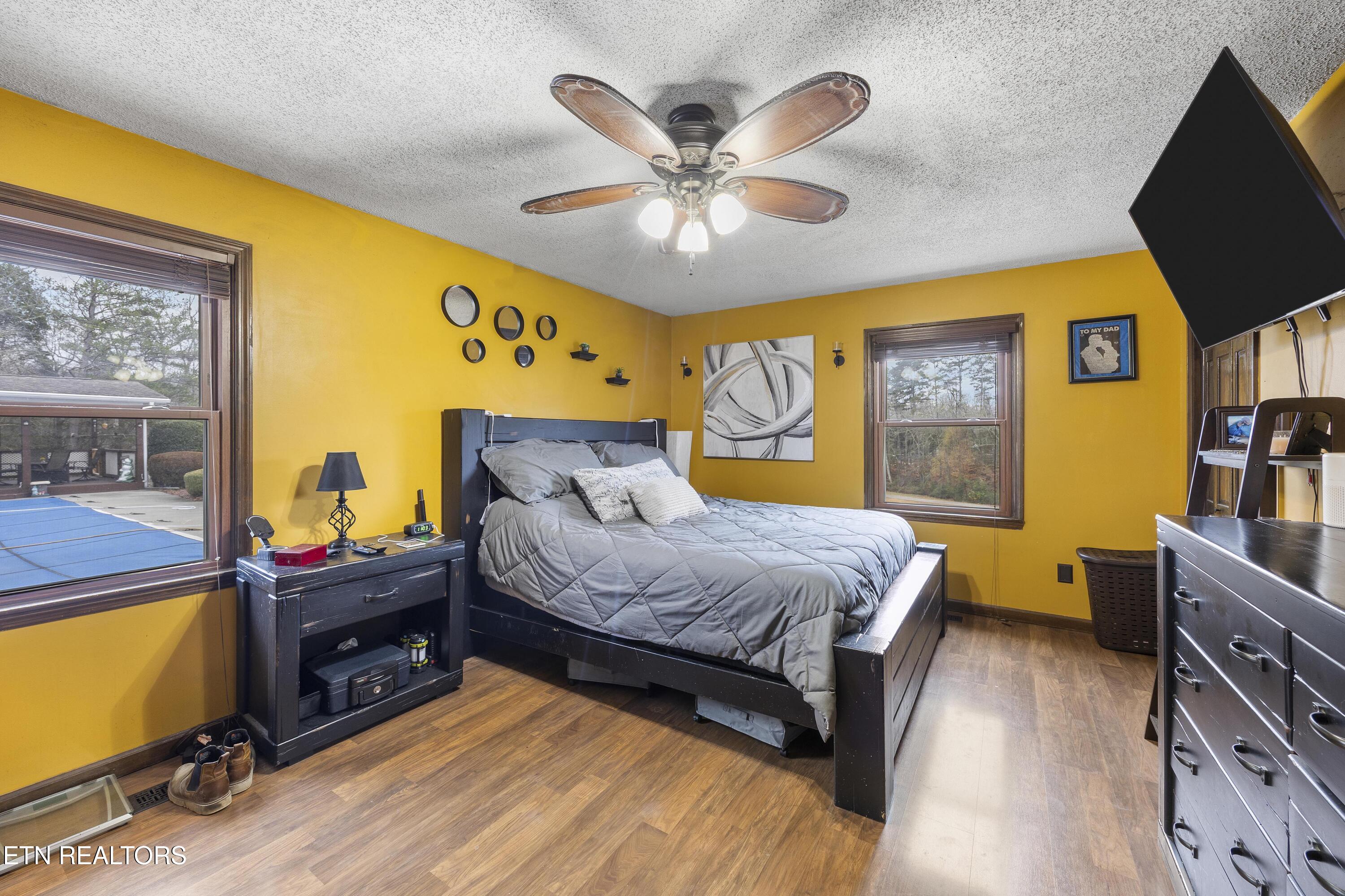 364 Orchard Valley Drive Harriman TN 37748
