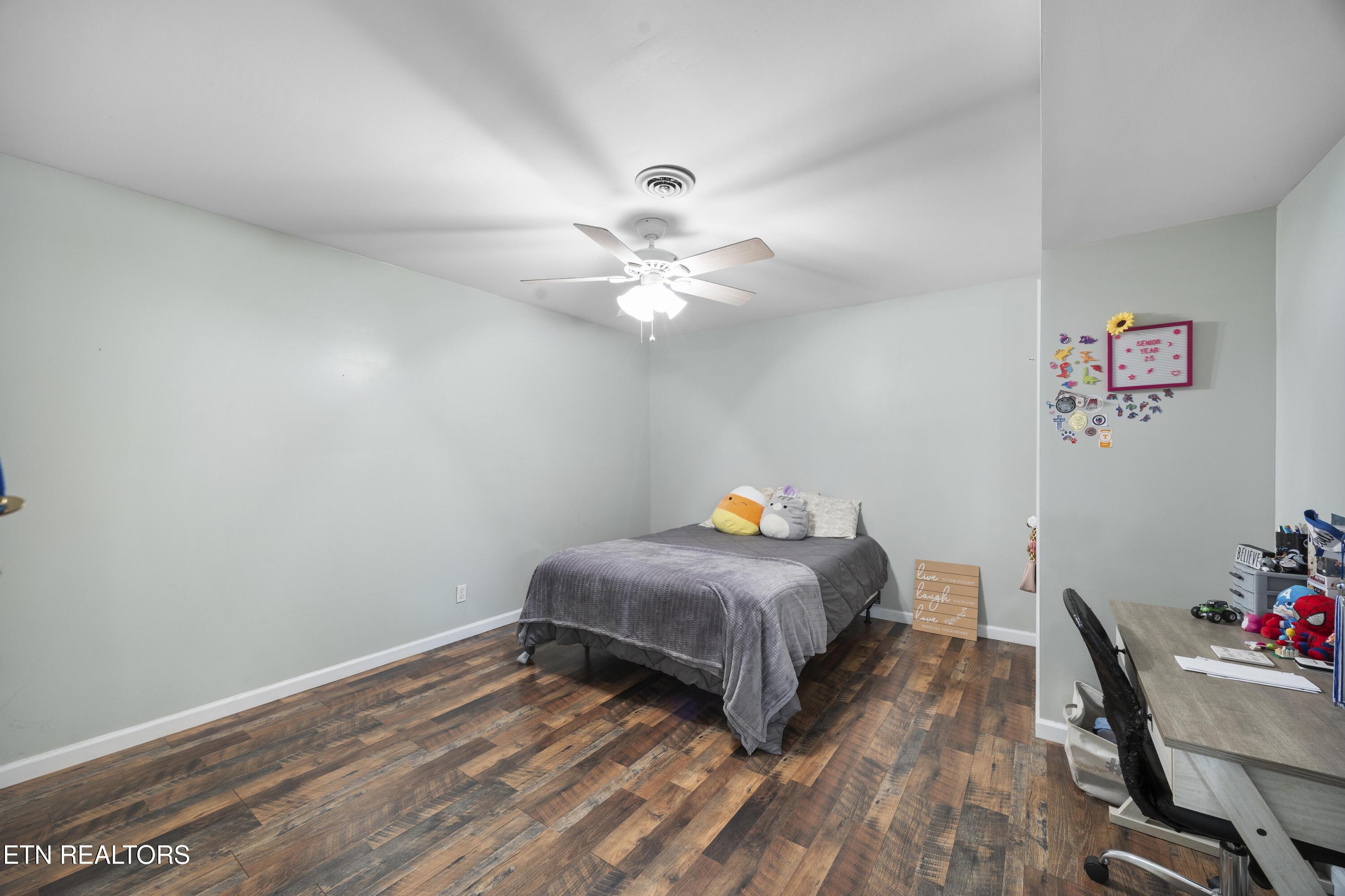 364 Orchard Valley Drive Harriman TN 37748