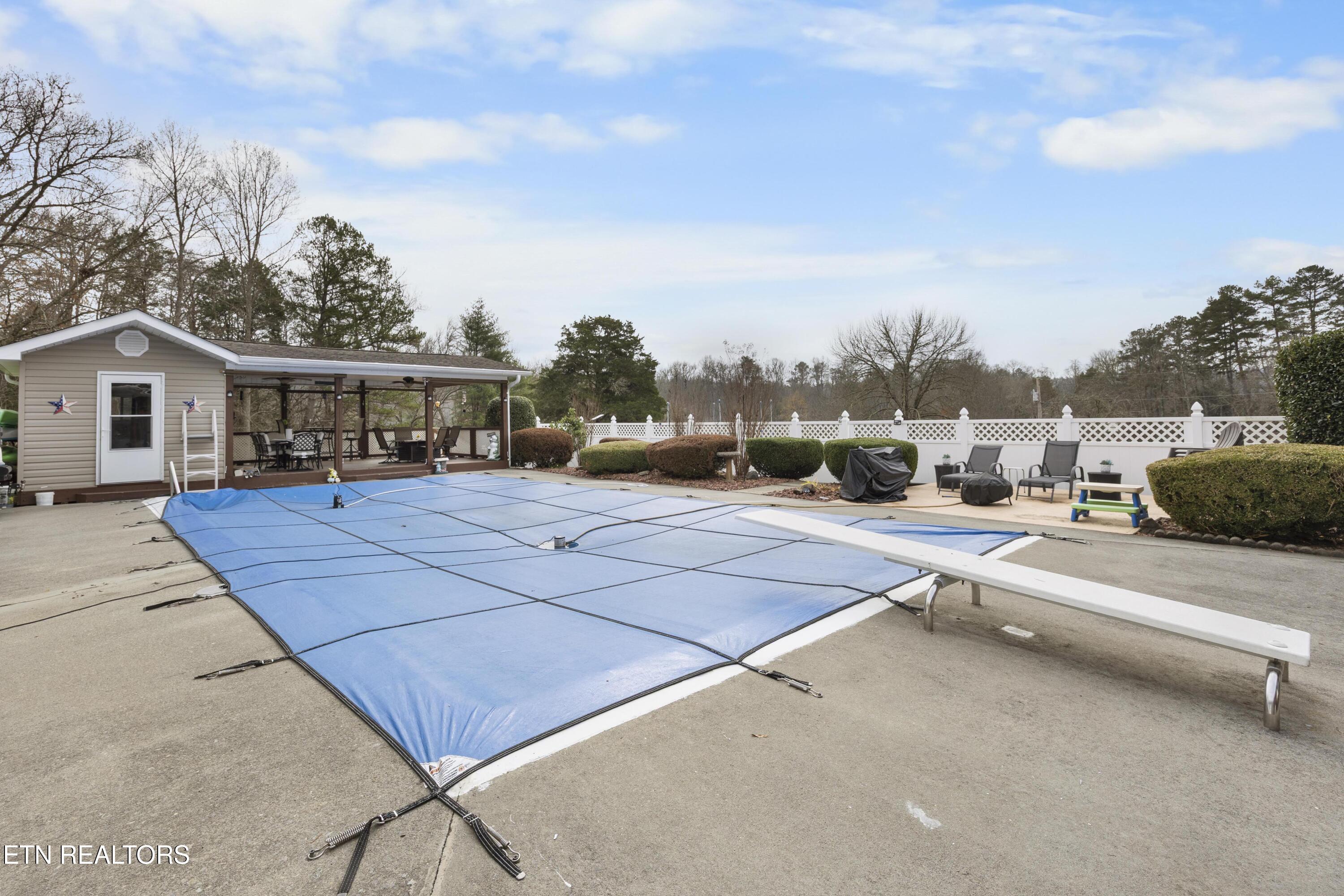 364 Orchard Valley Drive Harriman TN 37748