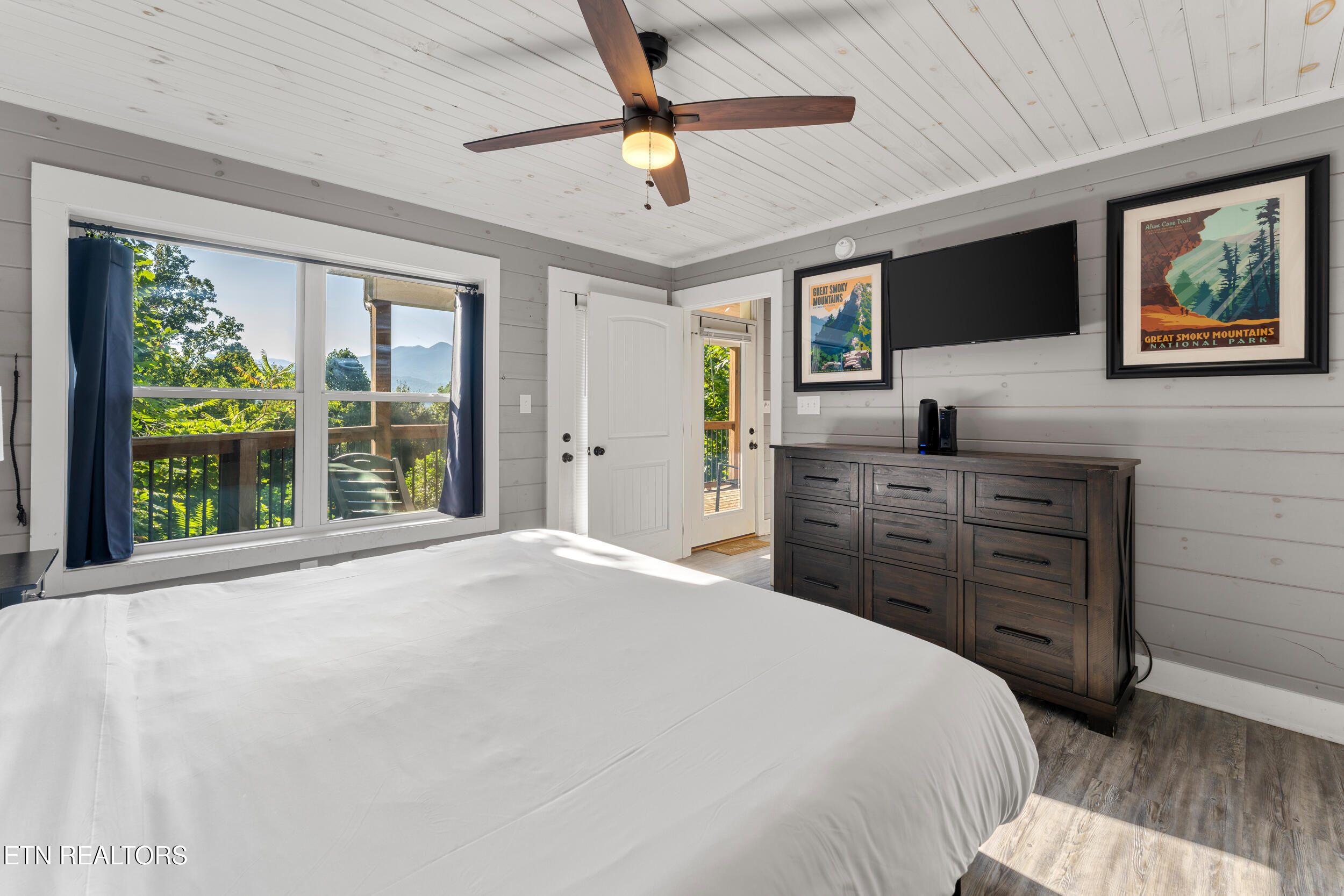 828 Beanstalk Road Gatlinburg TN 37738