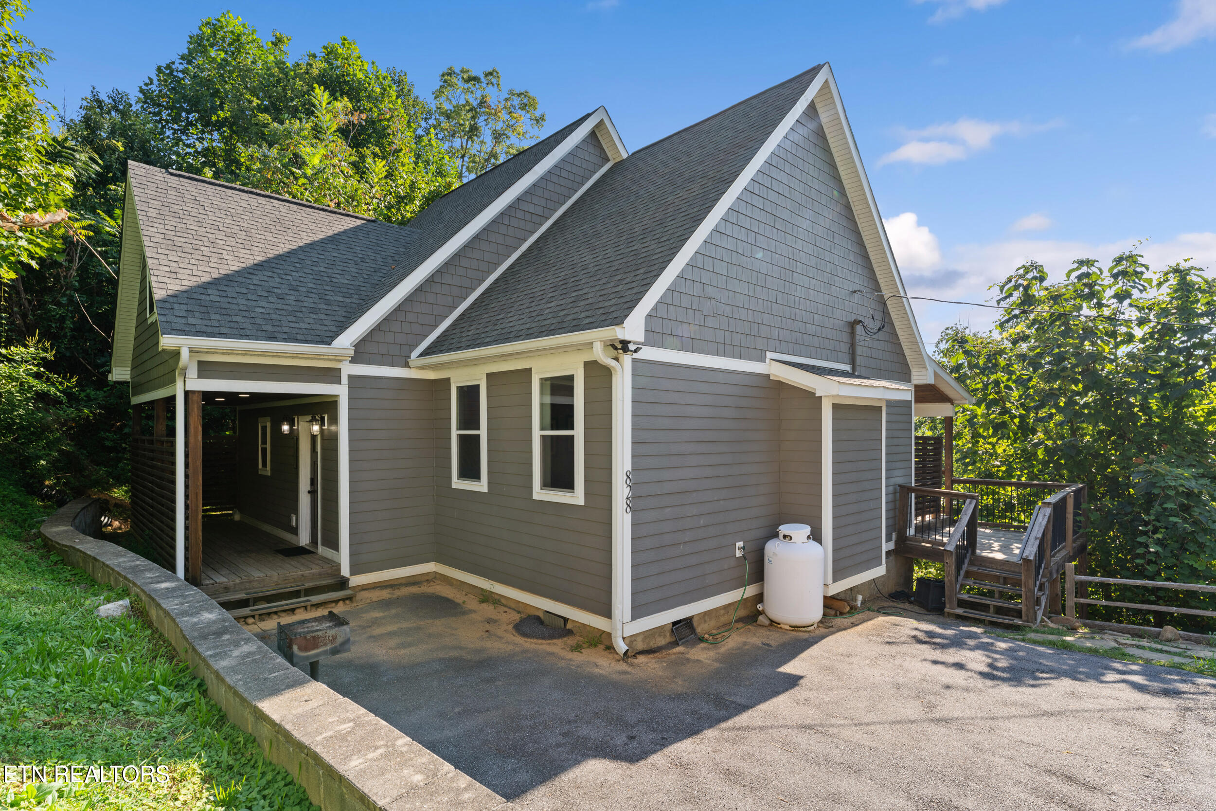 828 Beanstalk Road Gatlinburg TN 37738
