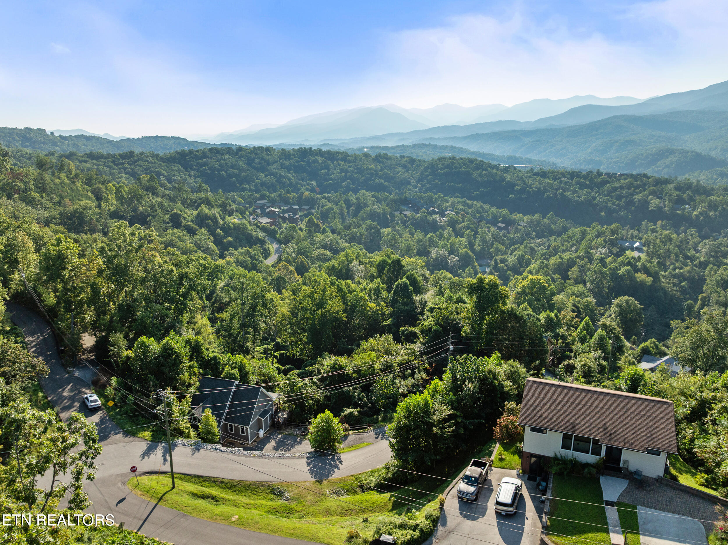 828 Beanstalk Road Gatlinburg TN 37738