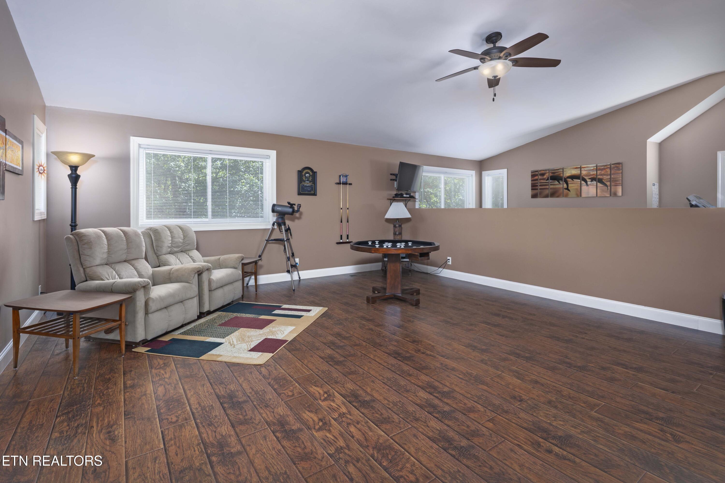 199 Piney Bay Lane Spring City TN 37381