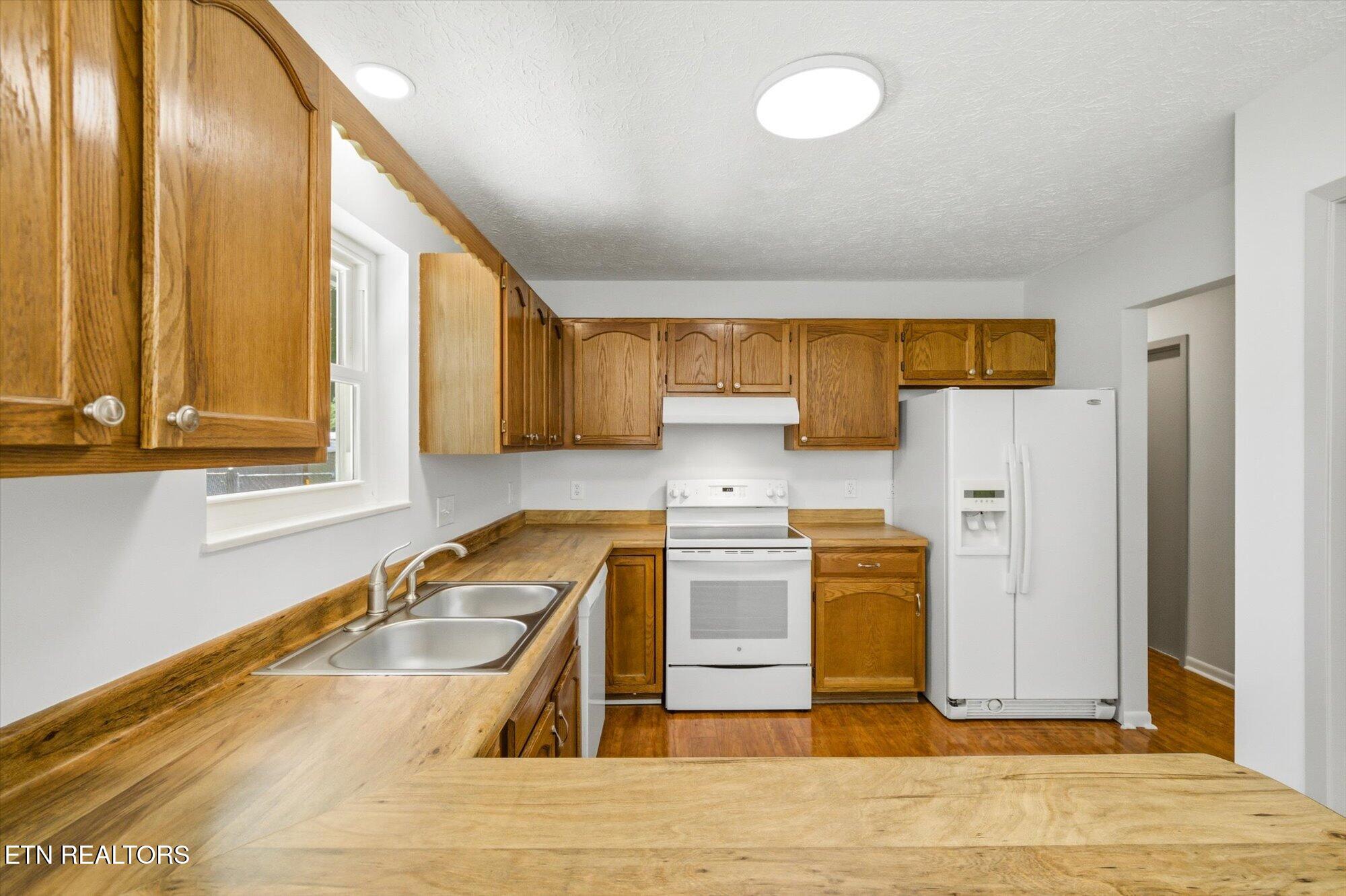 409 Windrush Circle Sevierville TN 37862