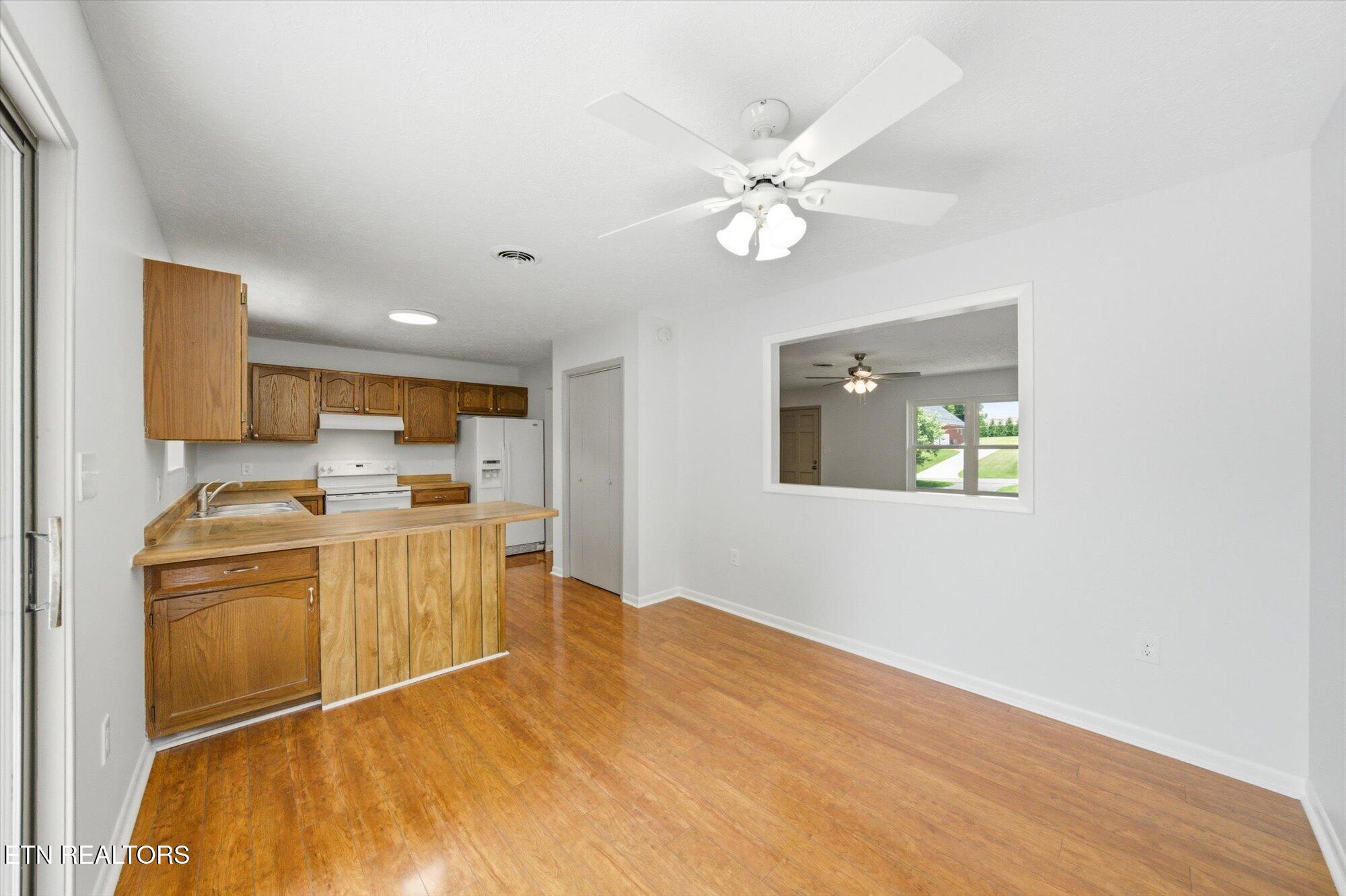 409 Windrush Circle Sevierville TN 37862