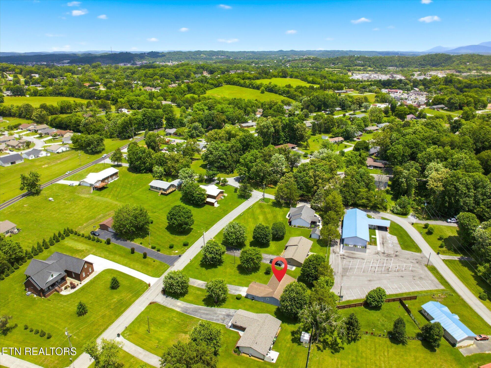 409 Windrush Circle Sevierville TN 37862