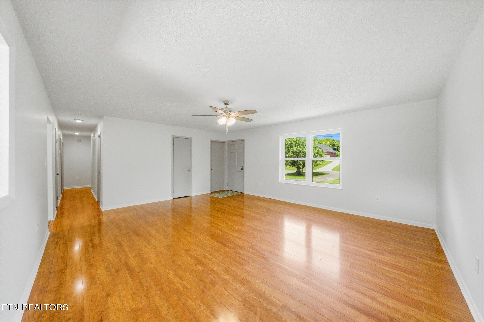 409 Windrush Circle Sevierville TN 37862