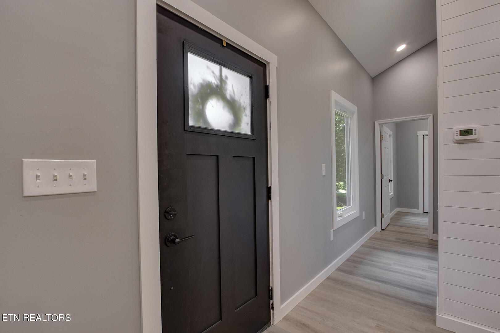 329 Old Emory Road Clinton TN 37716