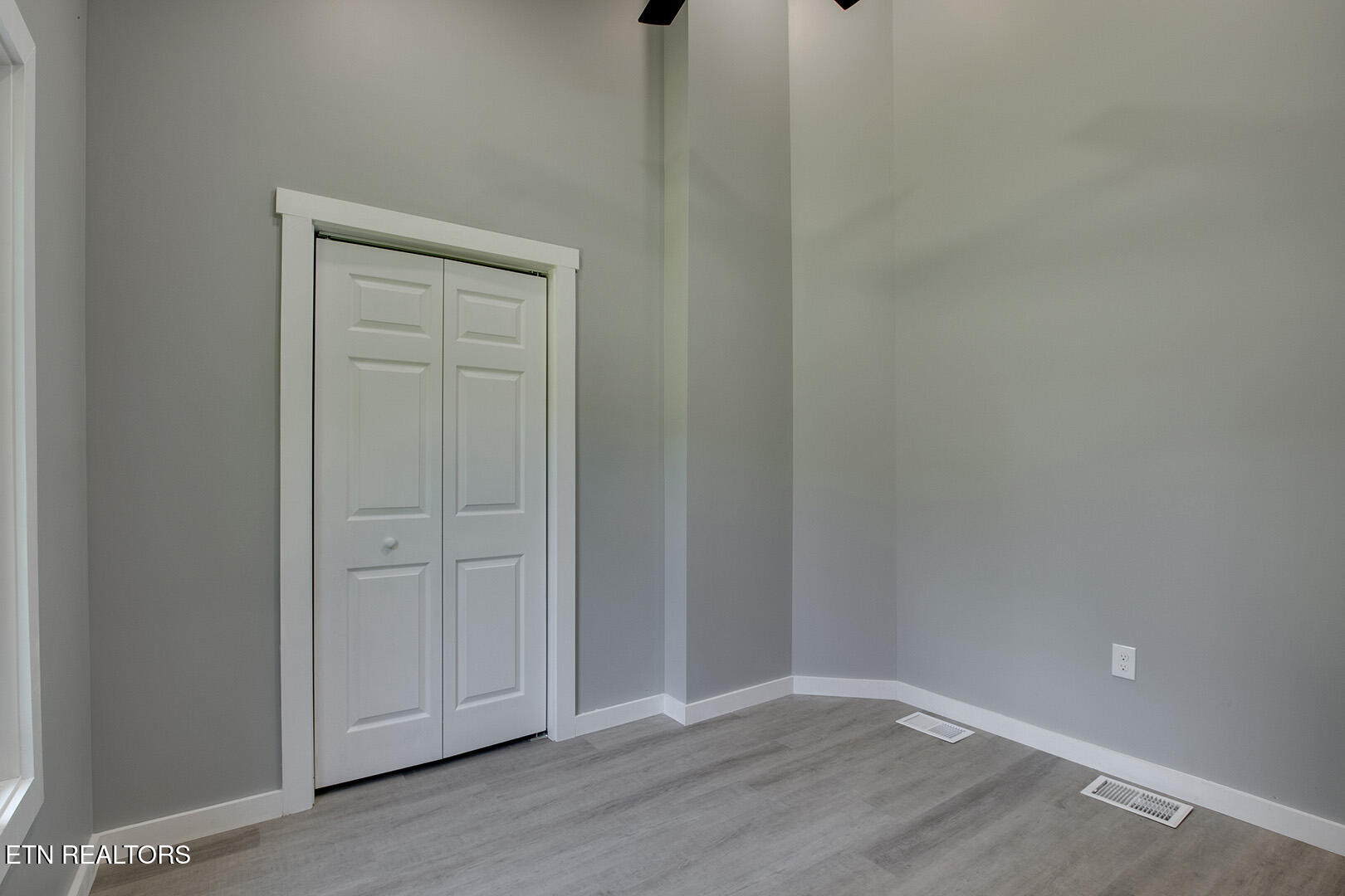 329 Old Emory Road Clinton TN 37716