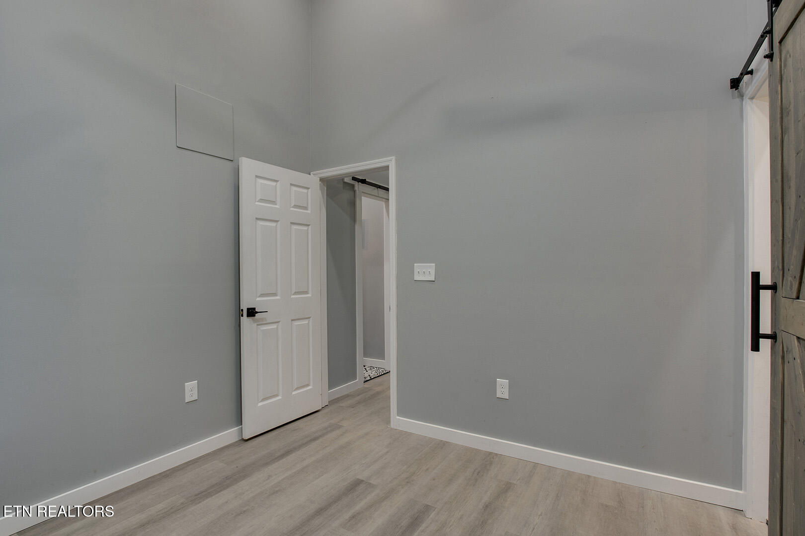 329 Old Emory Road Clinton TN 37716