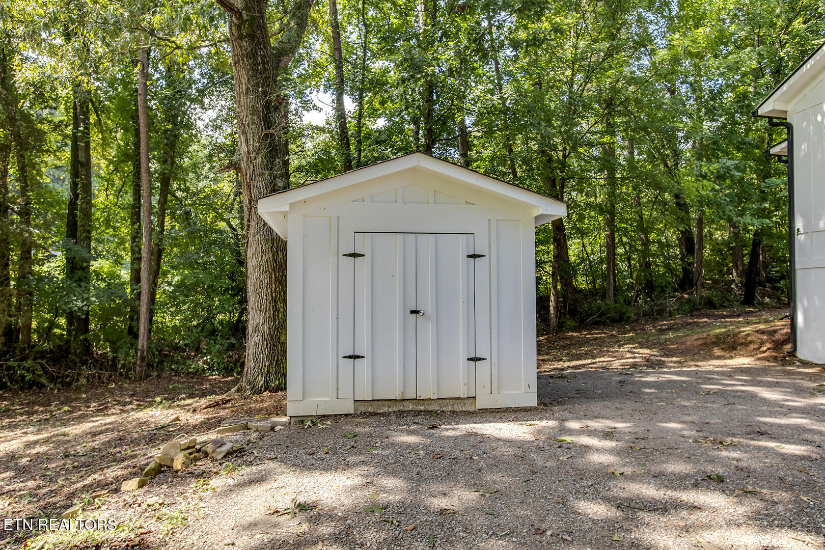 329 Old Emory Road Clinton TN 37716