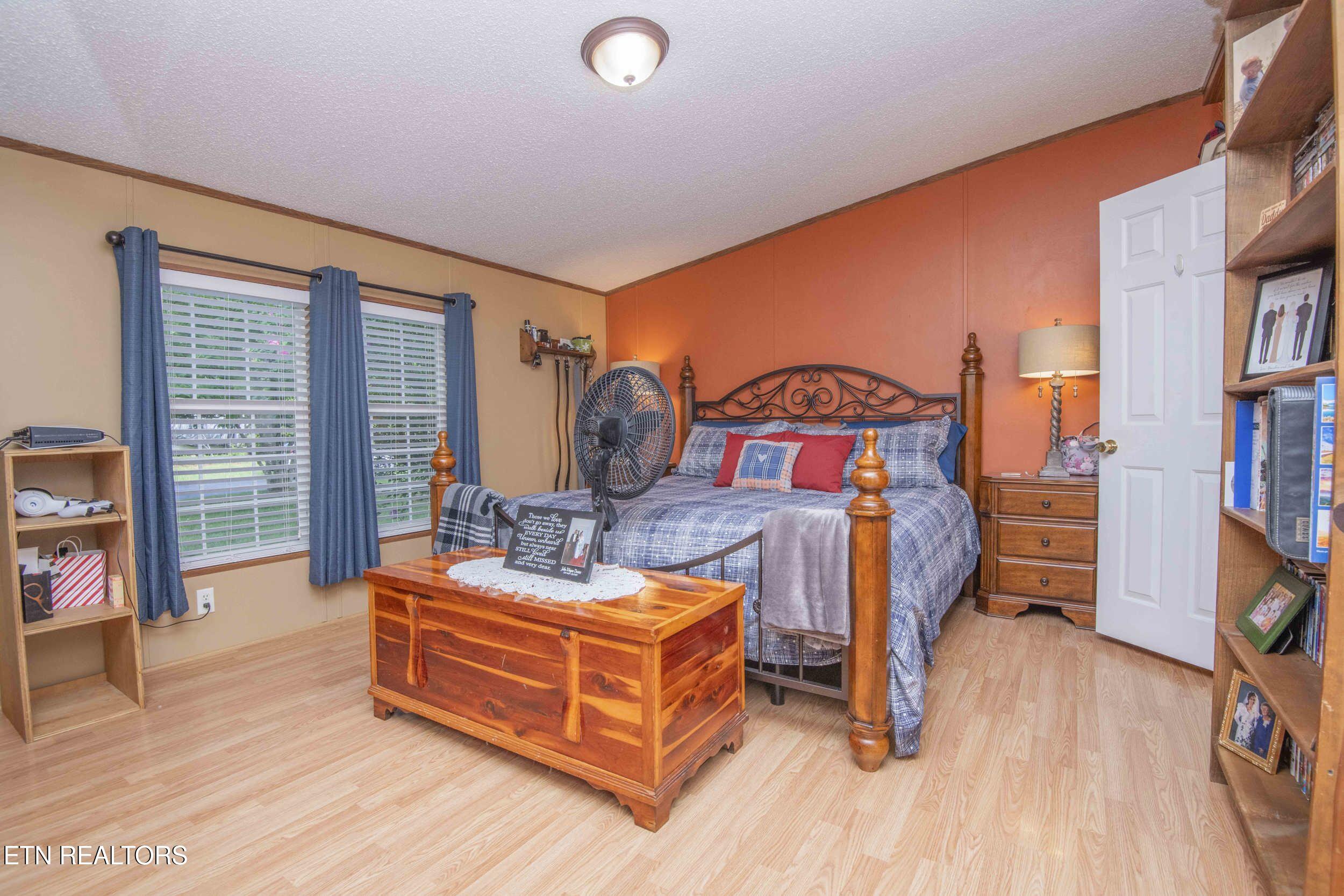 4556 Cherokee Drive Strawberry Plains TN 37871