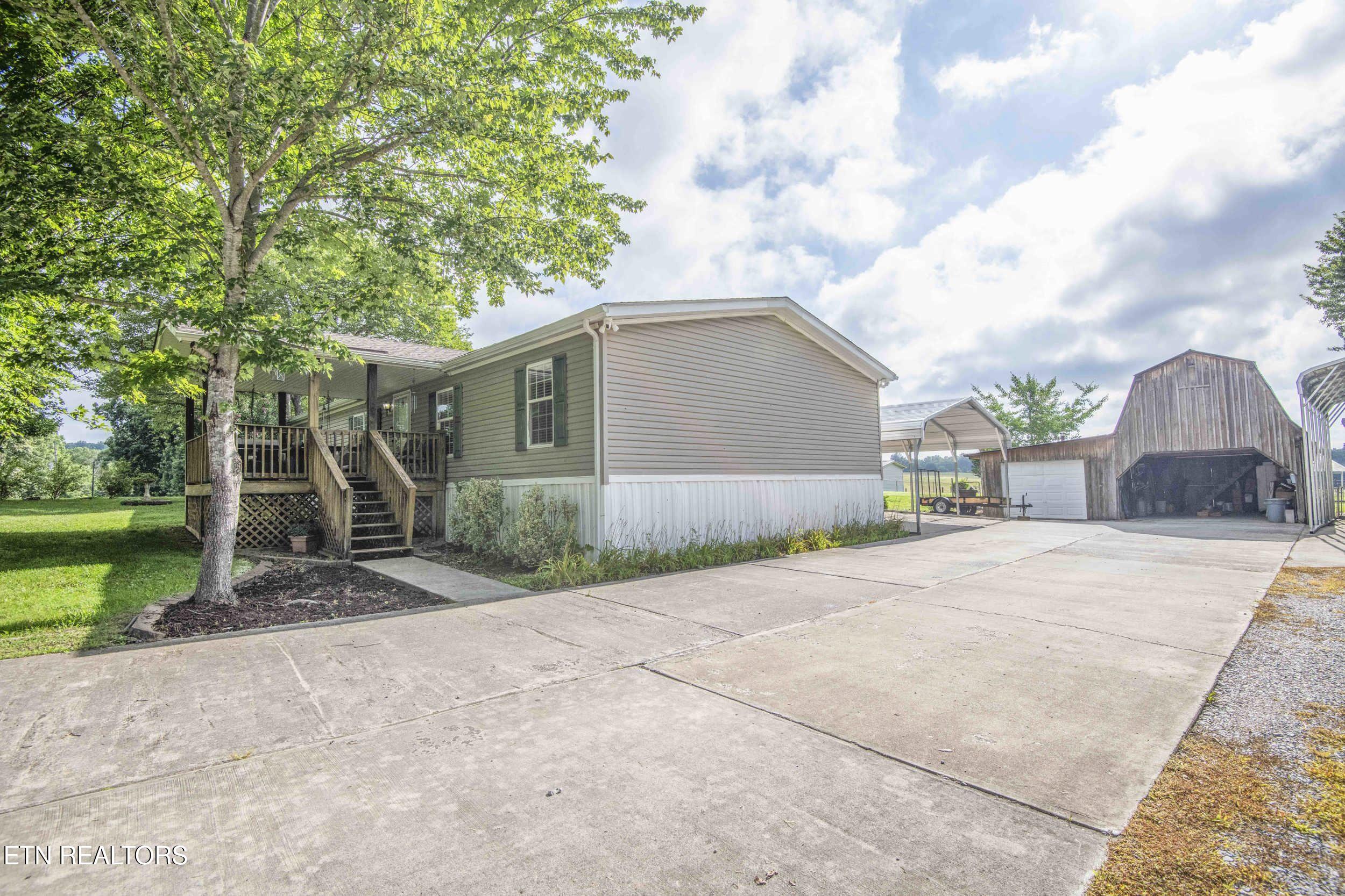 4556 Cherokee Drive Strawberry Plains TN 37871