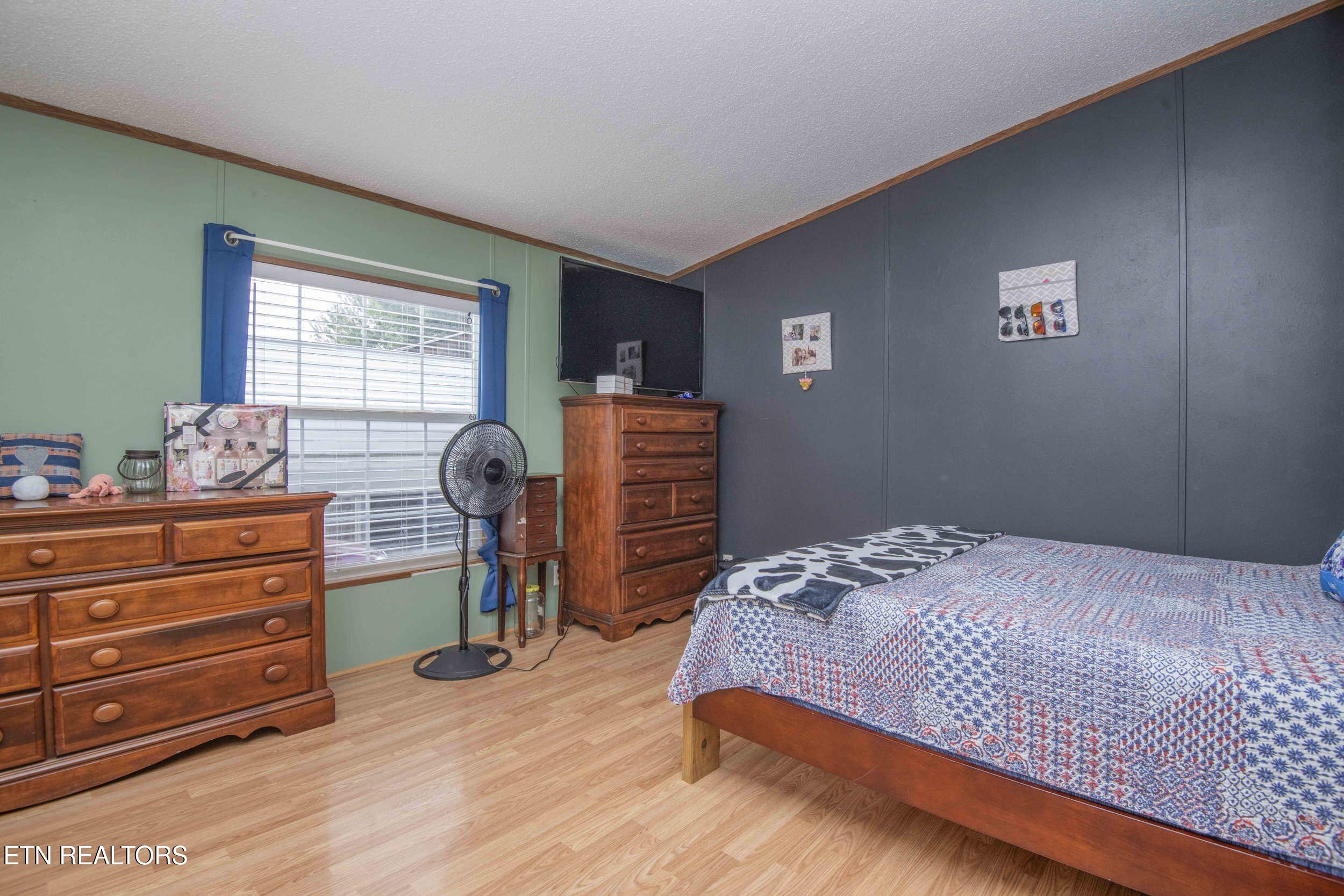 4556 Cherokee Drive Strawberry Plains TN 37871