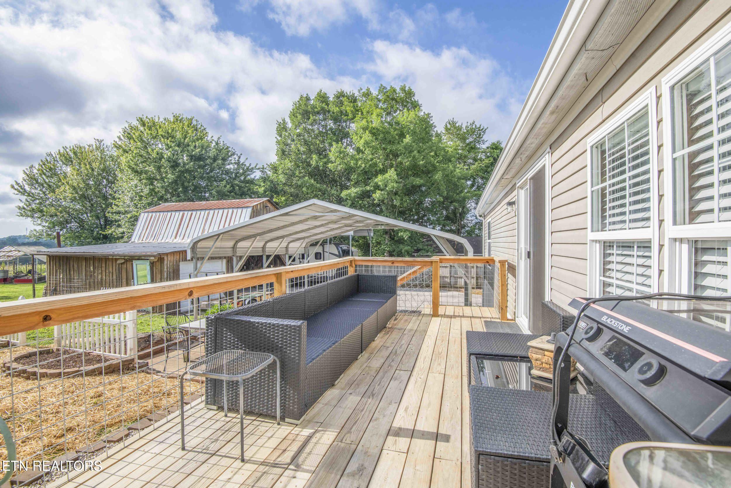 4556 Cherokee Drive Strawberry Plains TN 37871