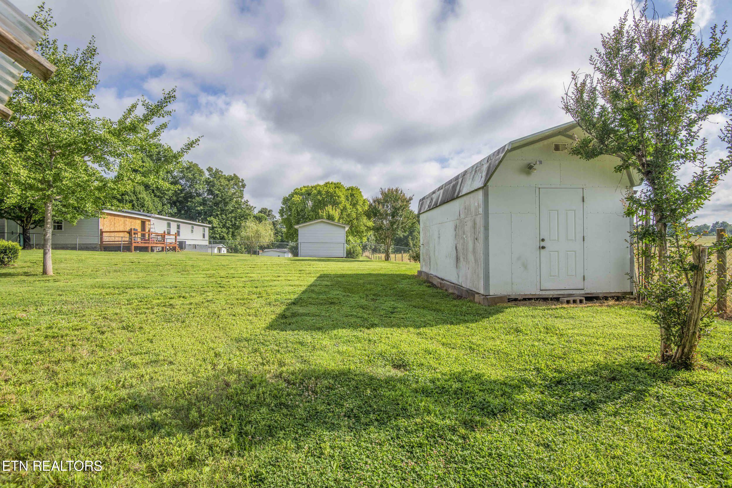 4556 Cherokee Drive Strawberry Plains TN 37871