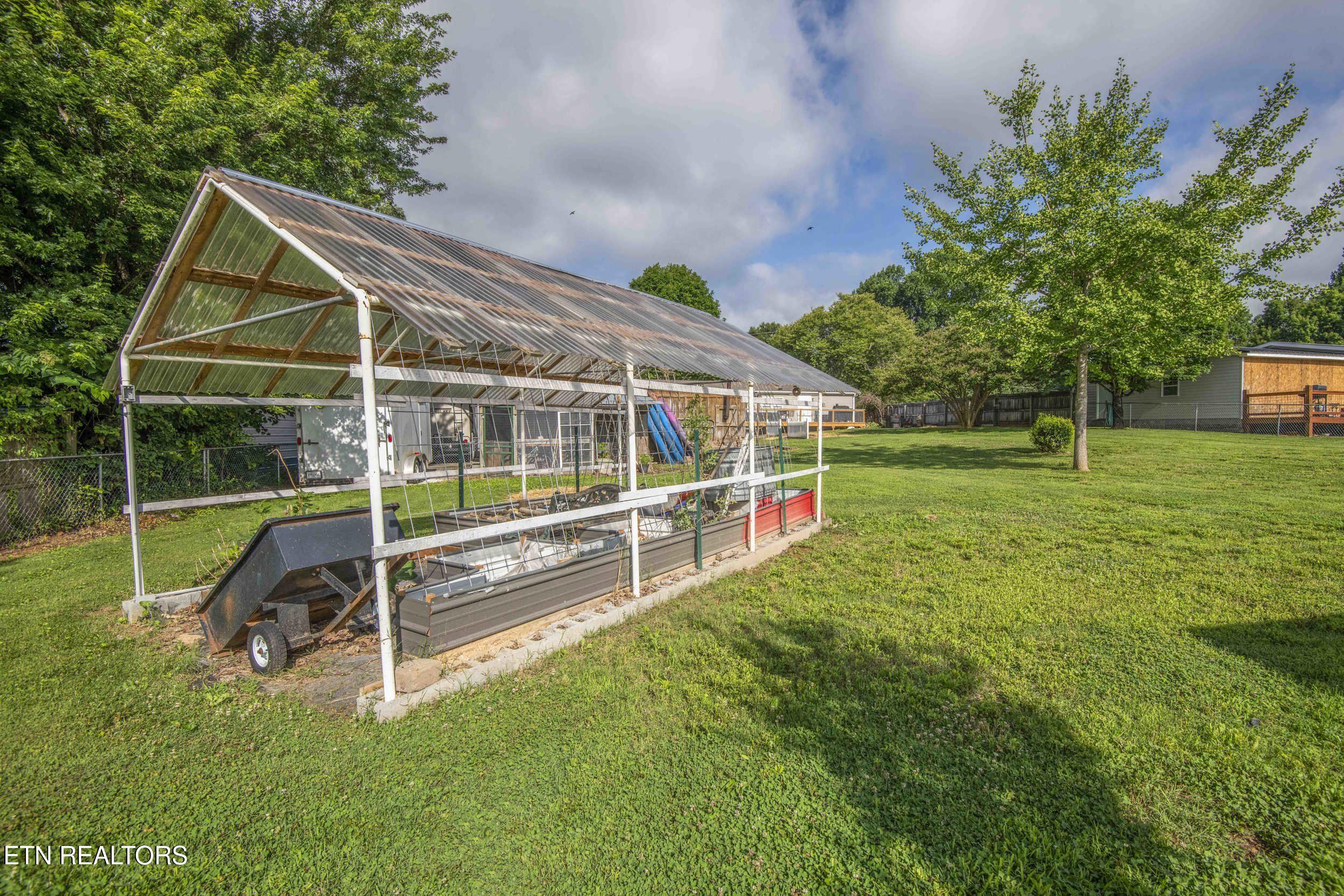 4556 Cherokee Drive Strawberry Plains TN 37871