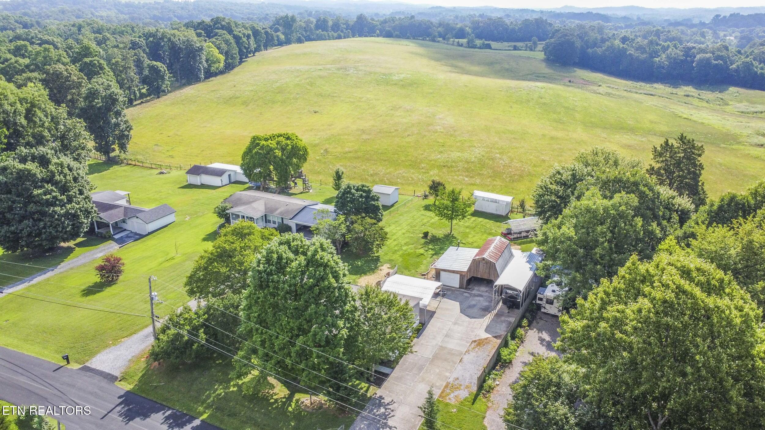 4556 Cherokee Drive Strawberry Plains TN 37871