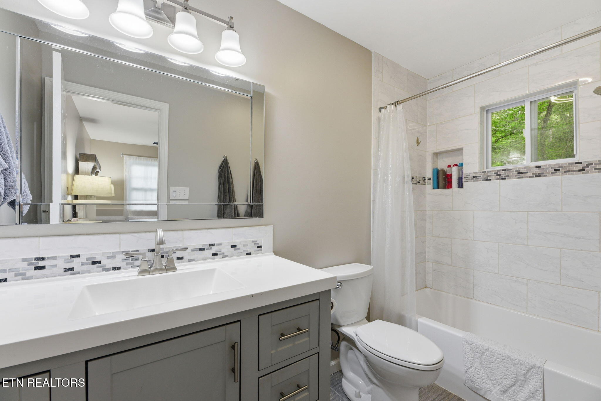 360 East Drive Oak Ridge TN 37830