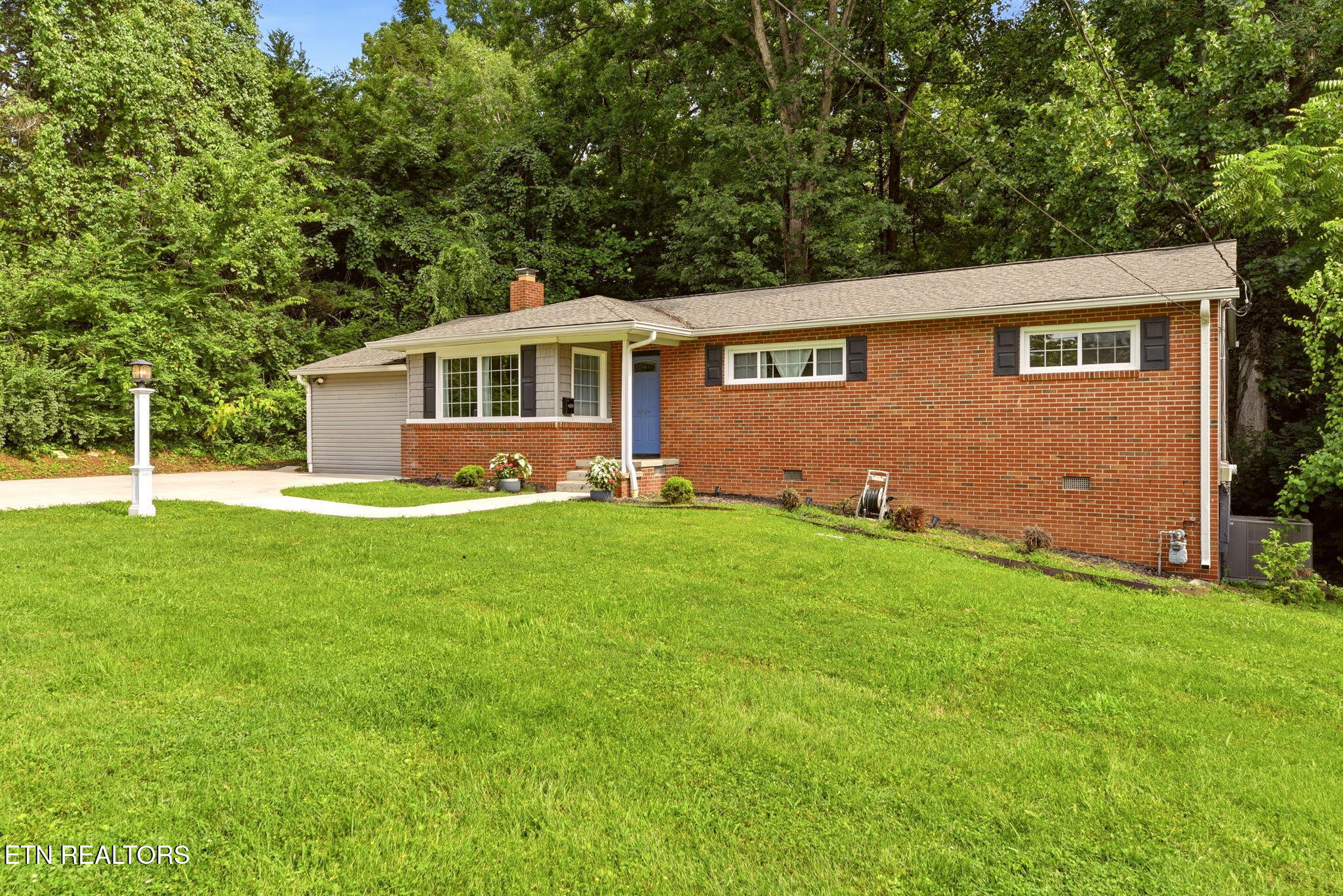 360 East Drive Oak Ridge TN 37830