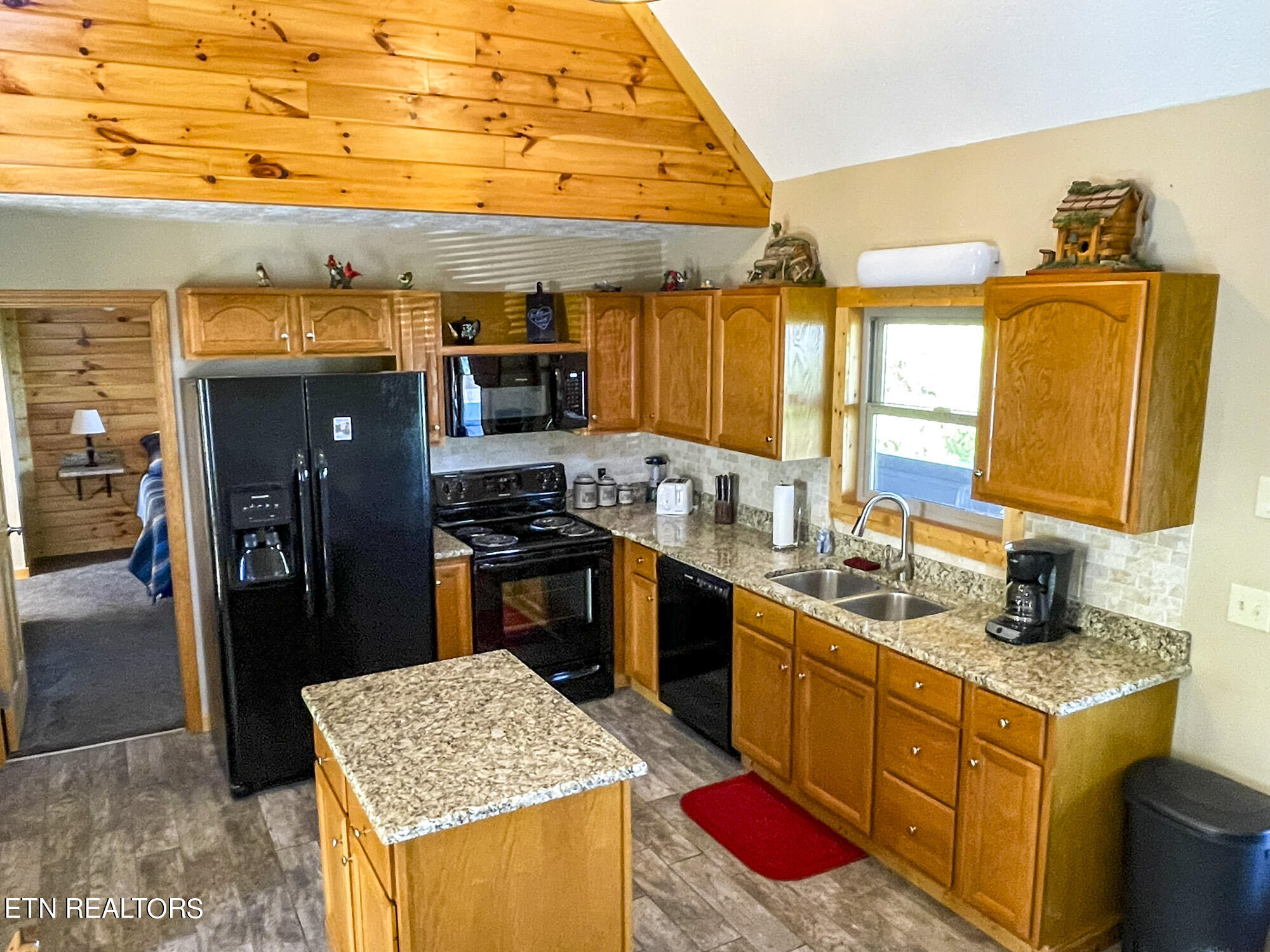 2809 Highland Circle Kodak TN 37764