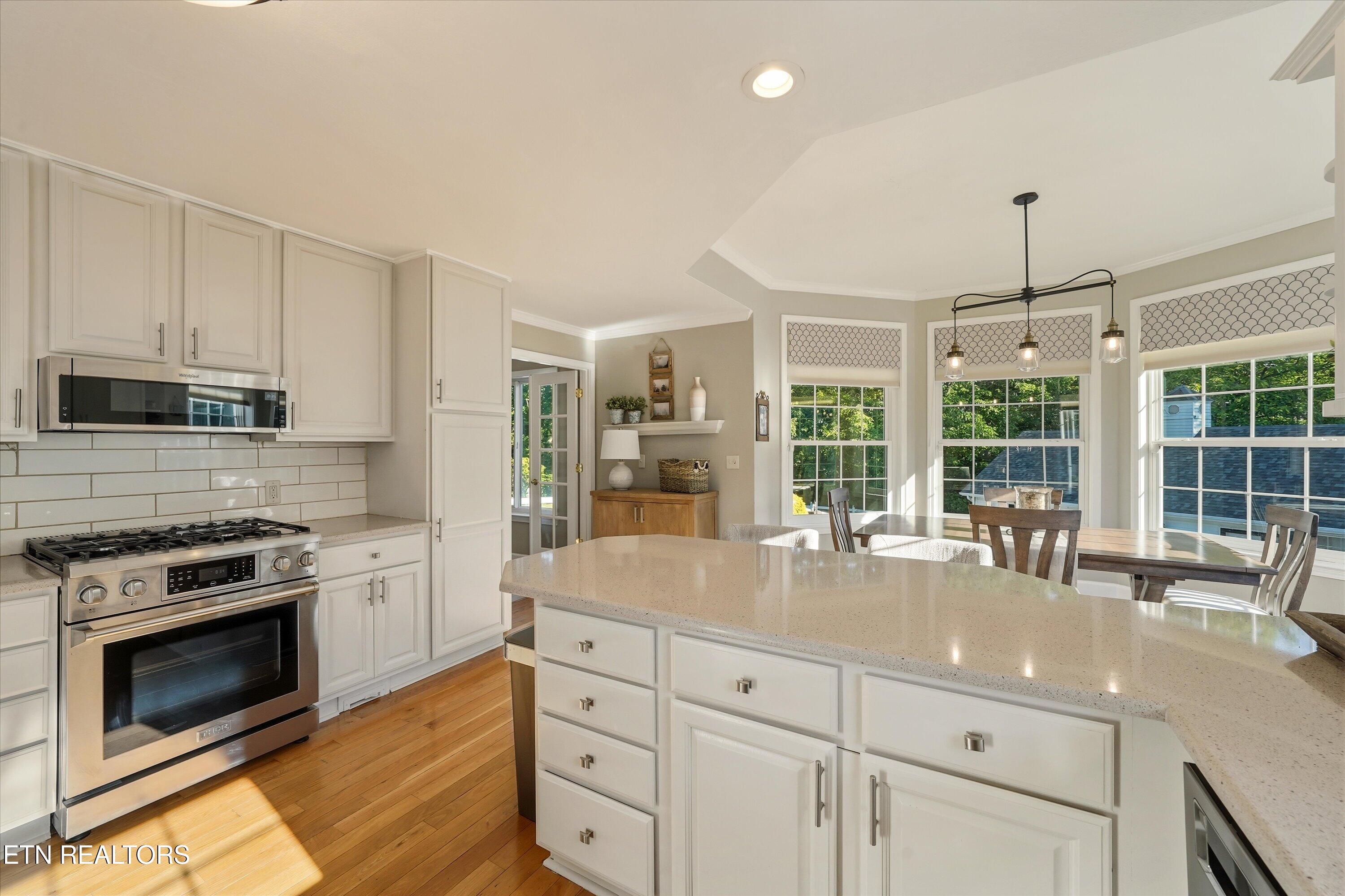 619 Emerald Avenue Kodak TN 37764
