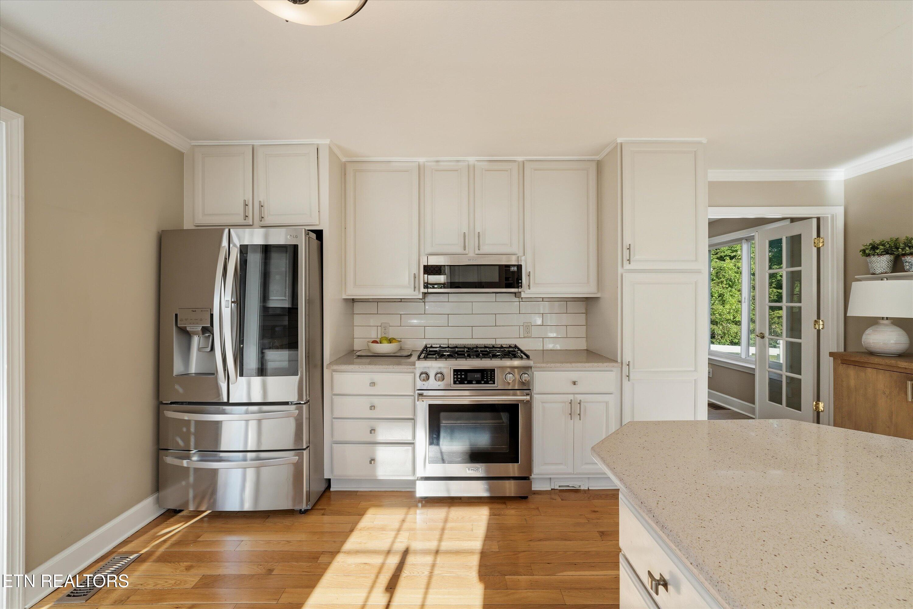 619 Emerald Avenue Kodak TN 37764