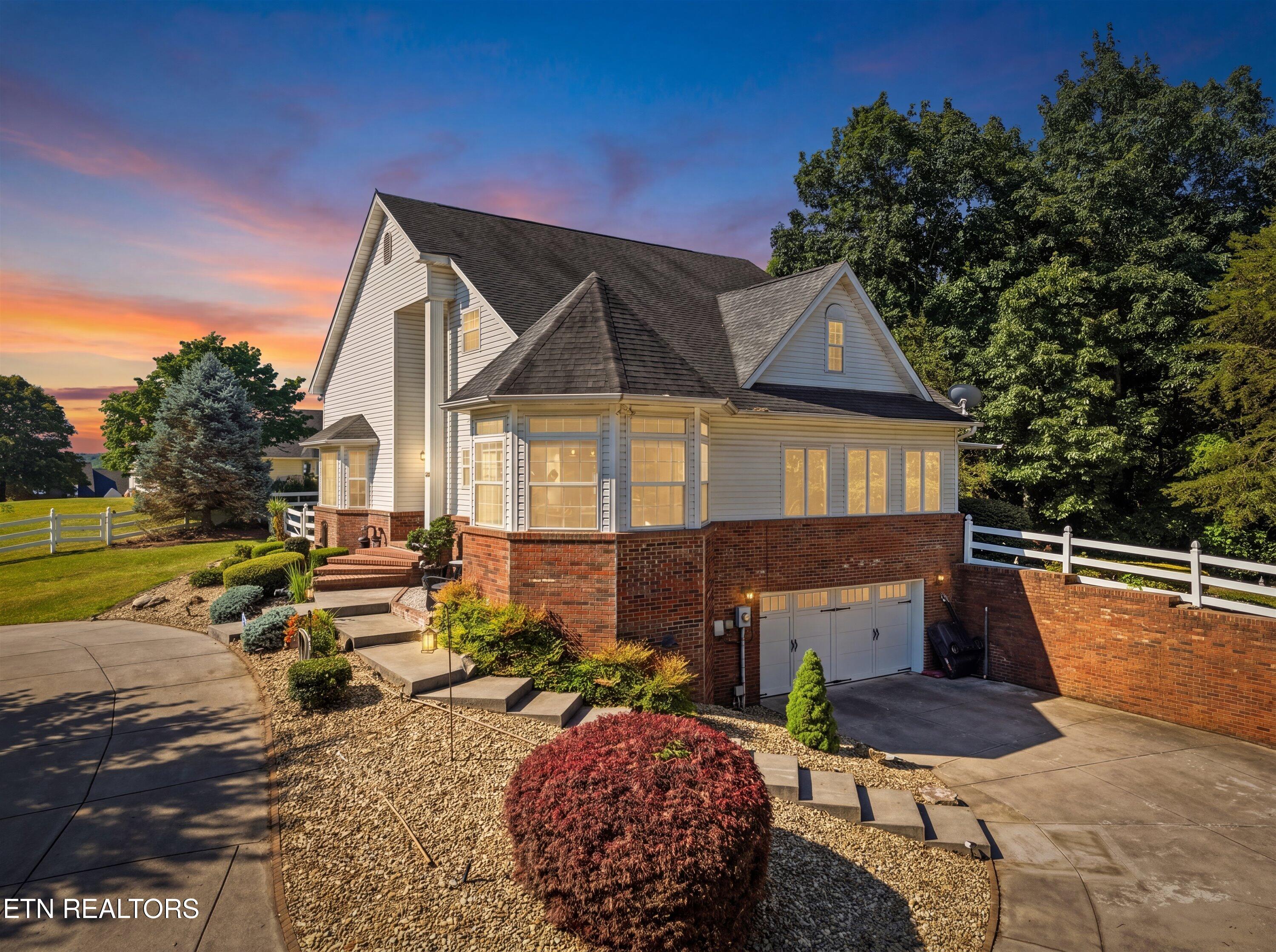 619 Emerald Avenue Kodak TN 37764