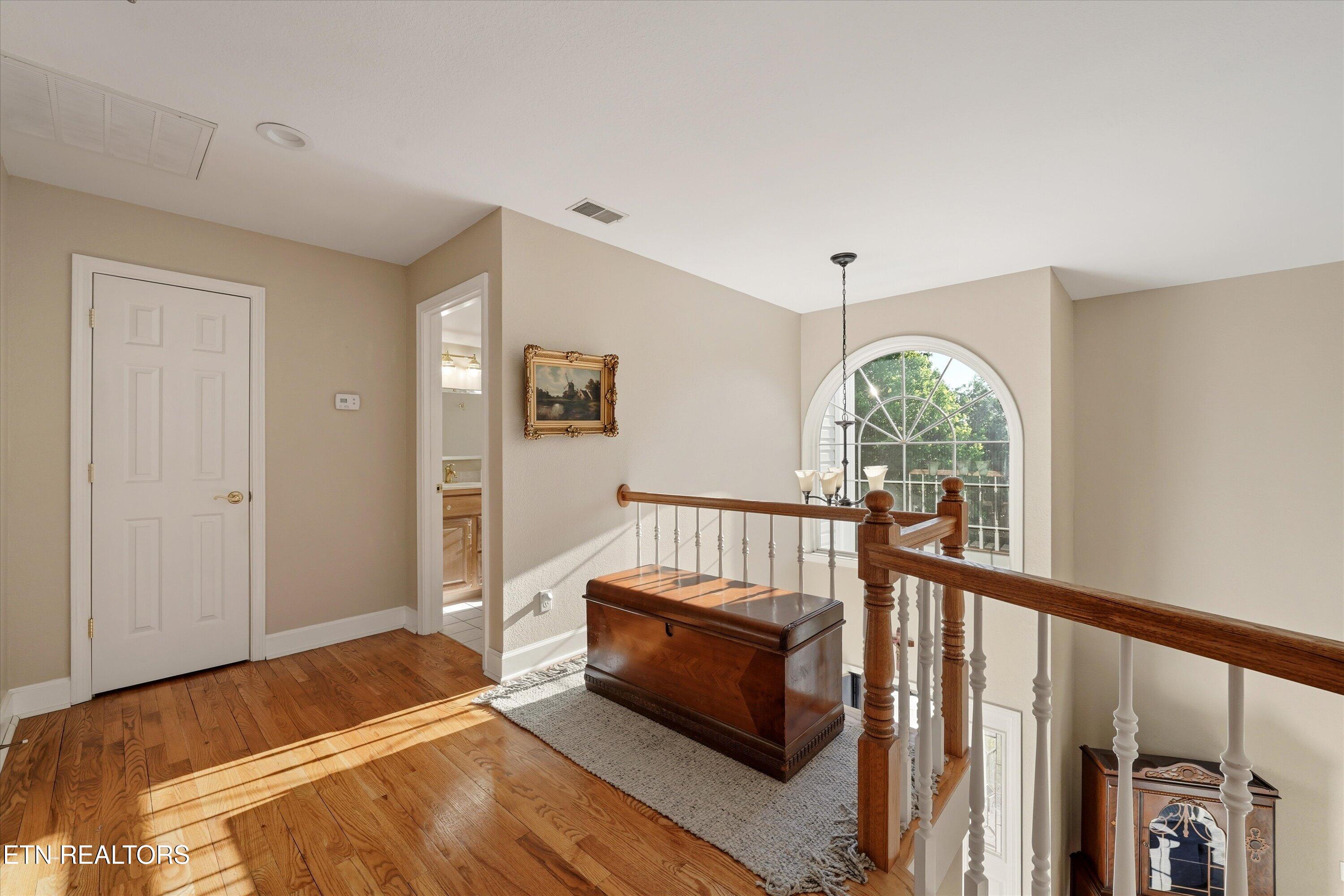 619 Emerald Avenue Kodak TN 37764