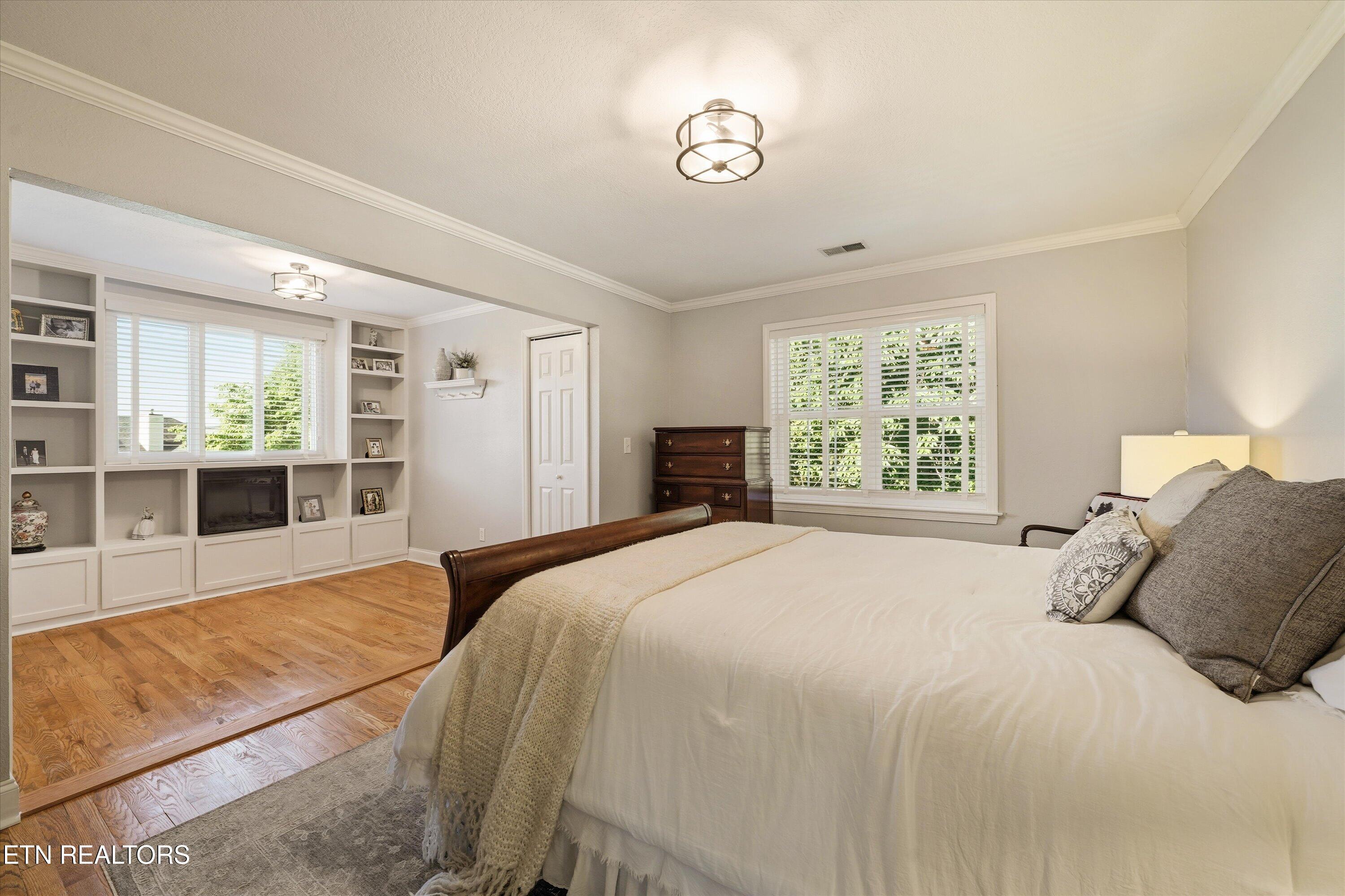 619 Emerald Avenue Kodak TN 37764