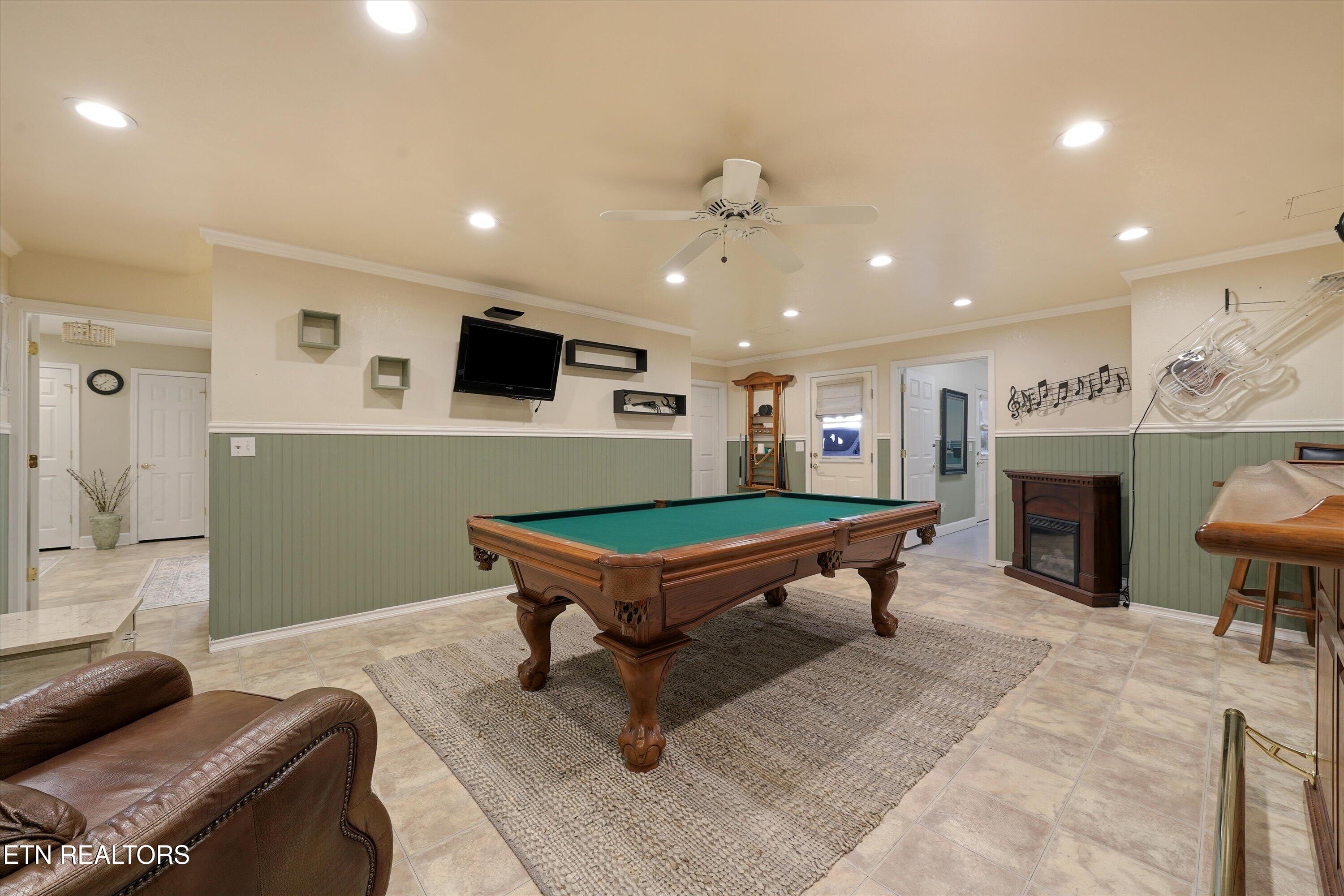 619 Emerald Avenue Kodak TN 37764