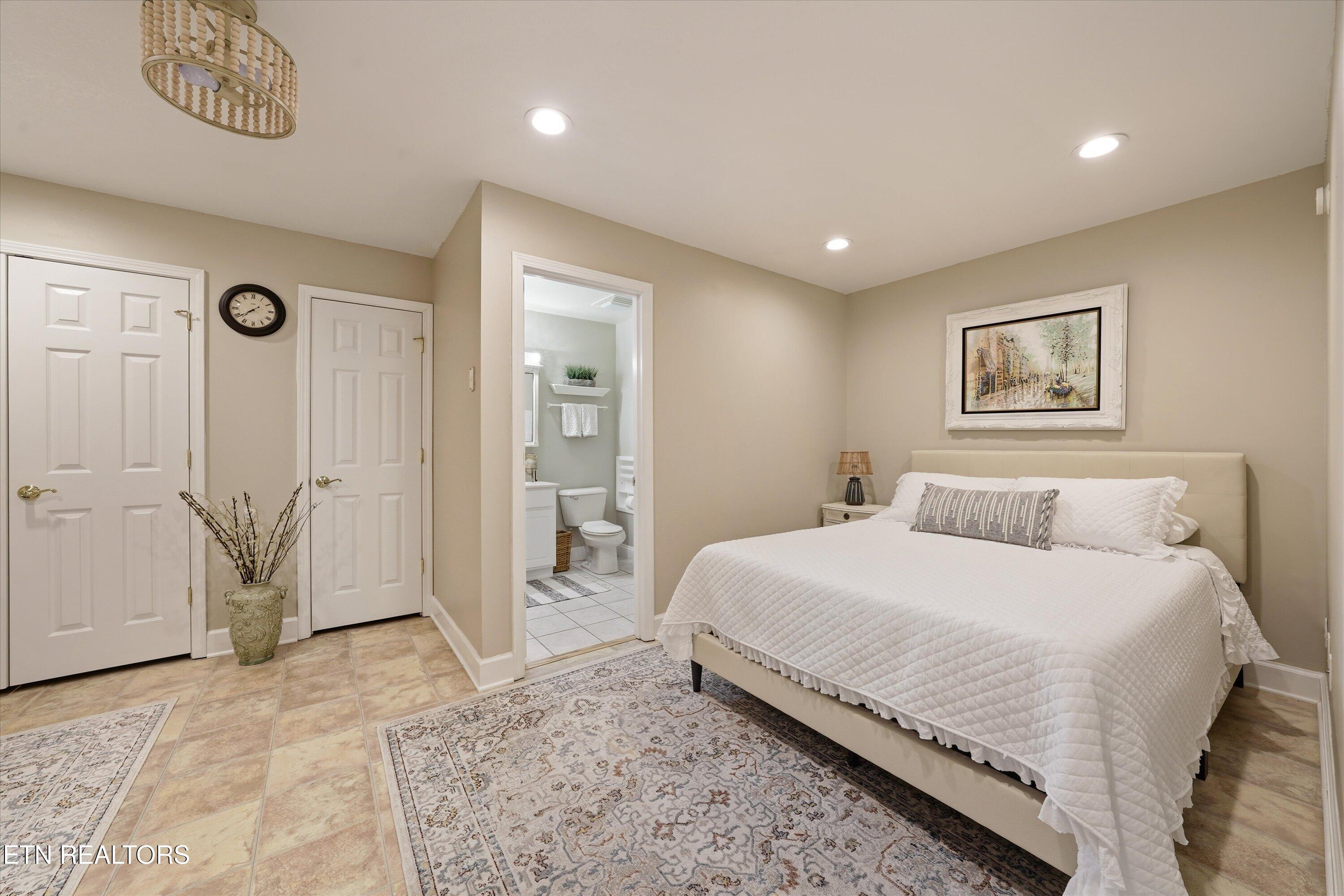 619 Emerald Avenue Kodak TN 37764