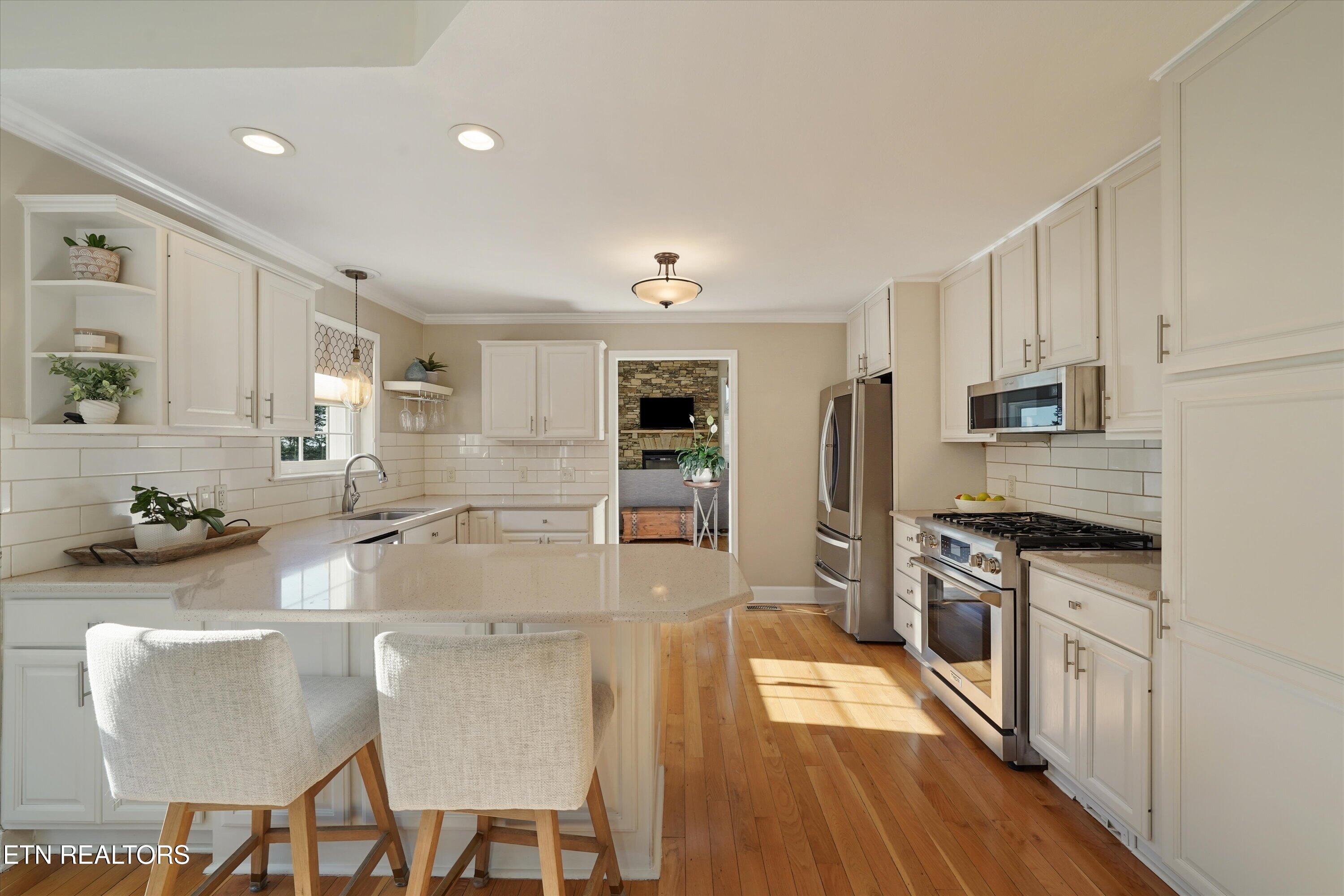 619 Emerald Avenue Kodak TN 37764