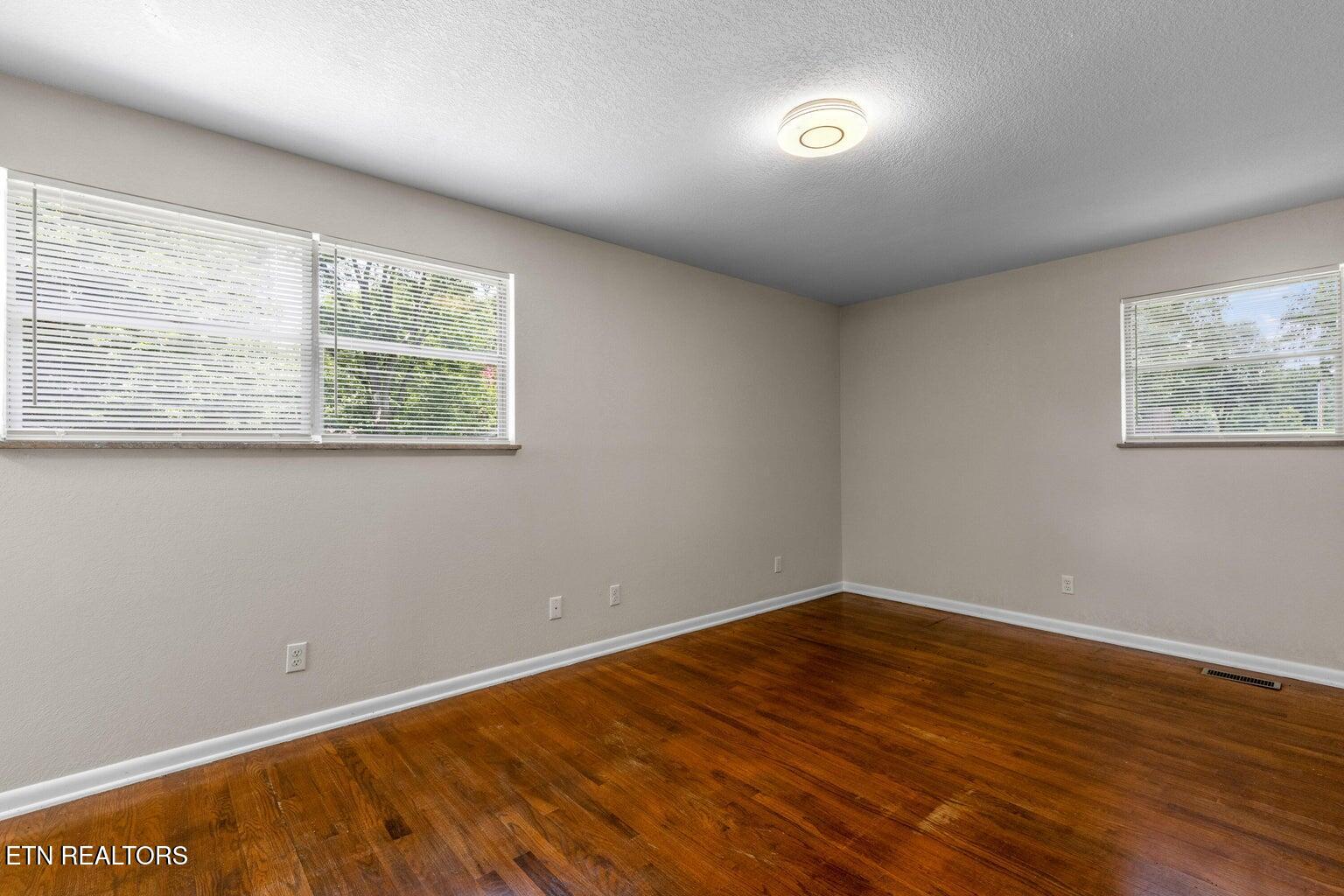 1534 Mcilvaine Drive Maryville TN 37803