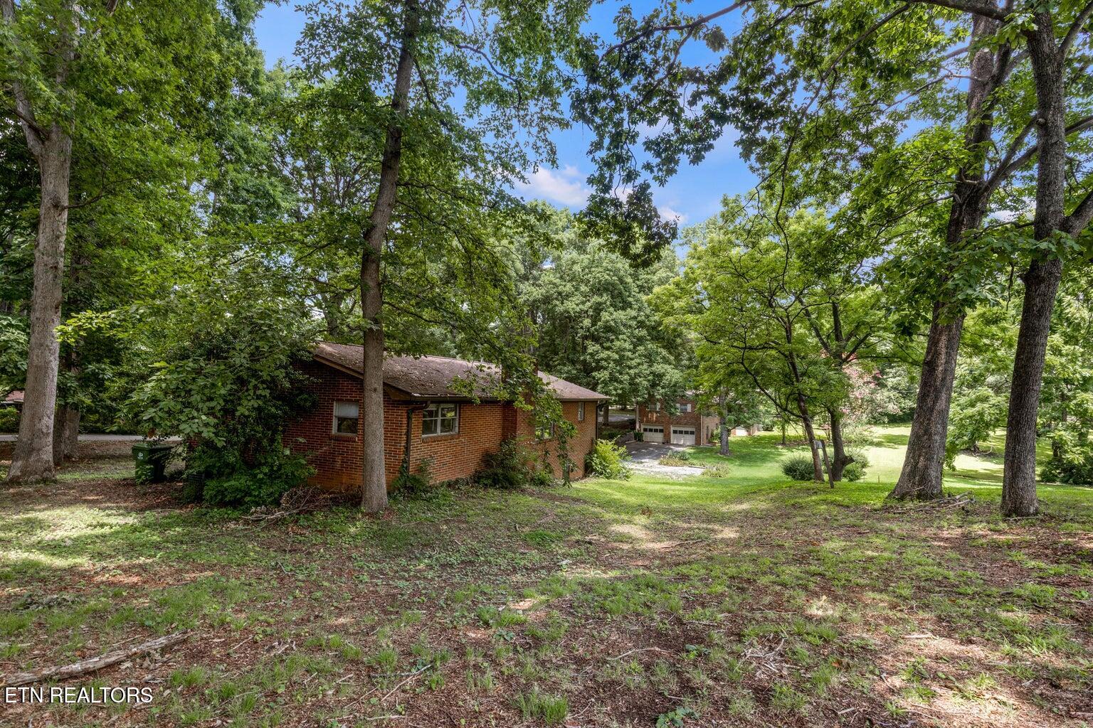 1534 Mcilvaine Drive Maryville TN 37803